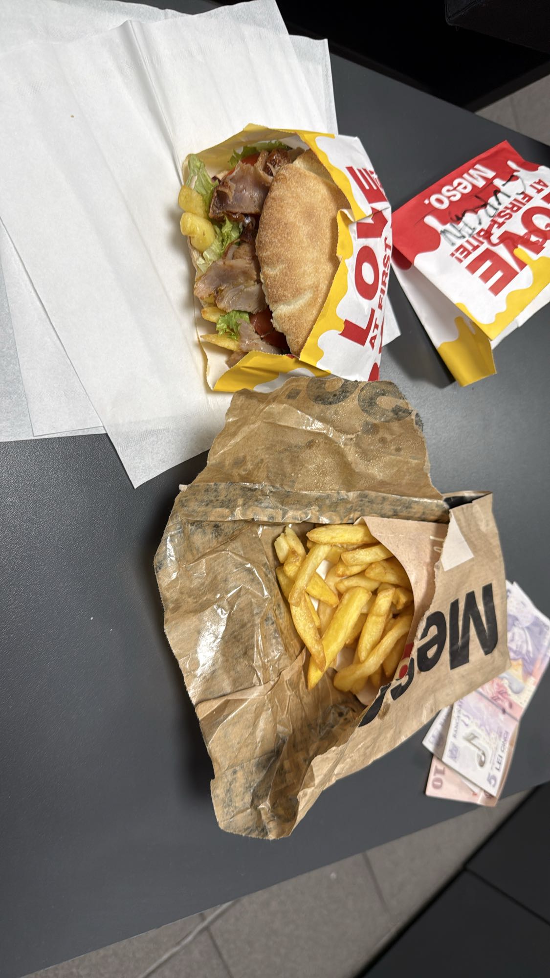 Shaorma cu cartofi prăjiți