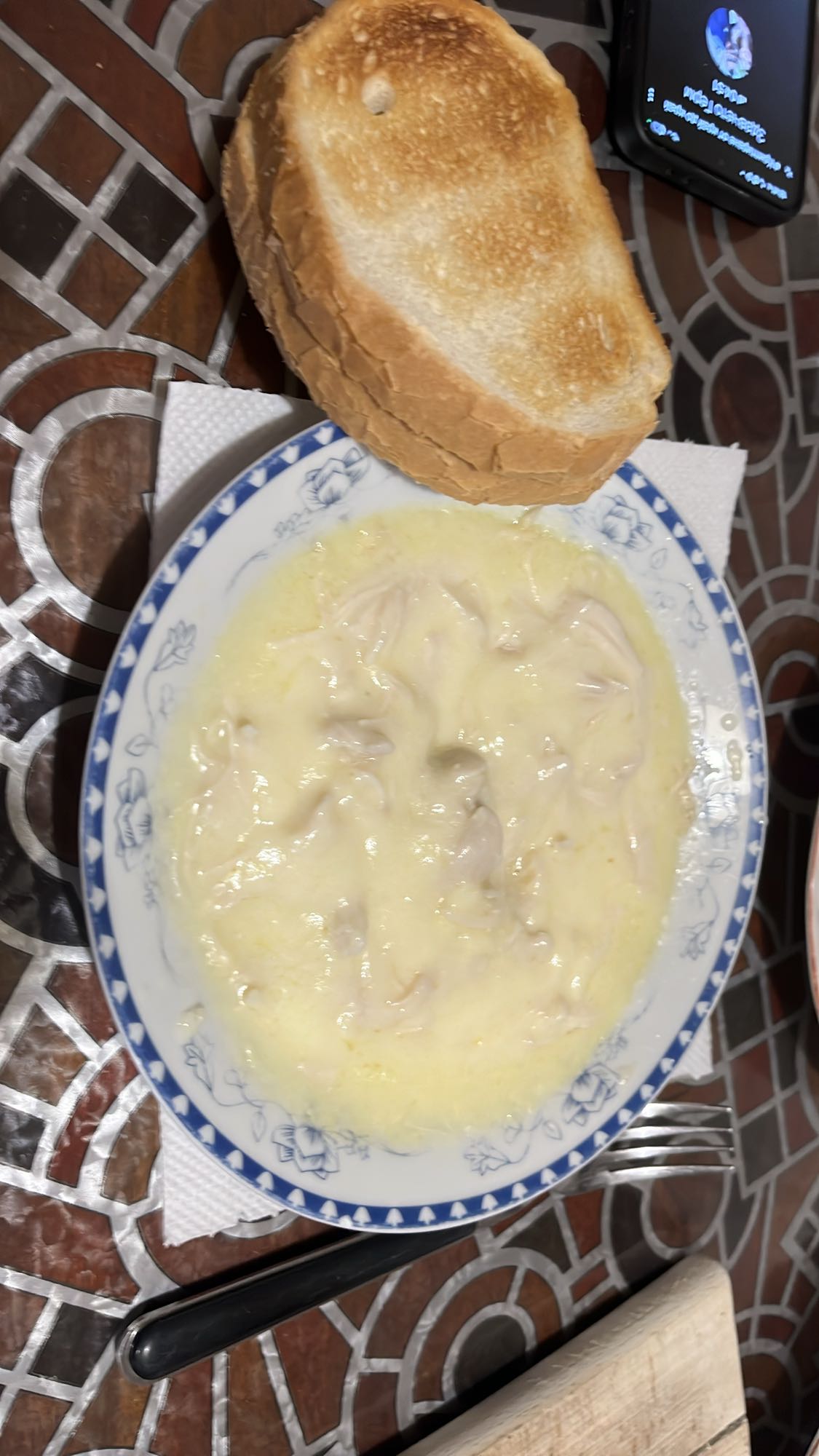 Пилешка супа с хляб