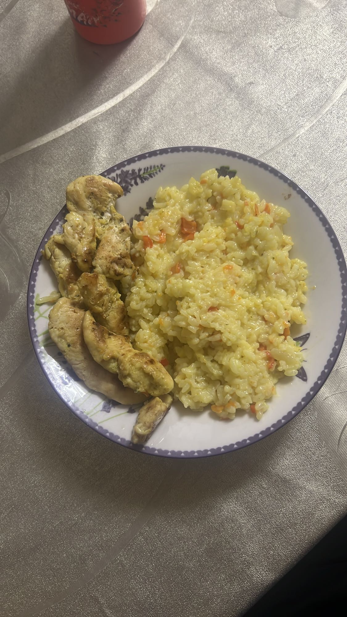 Orez cu piept de pui