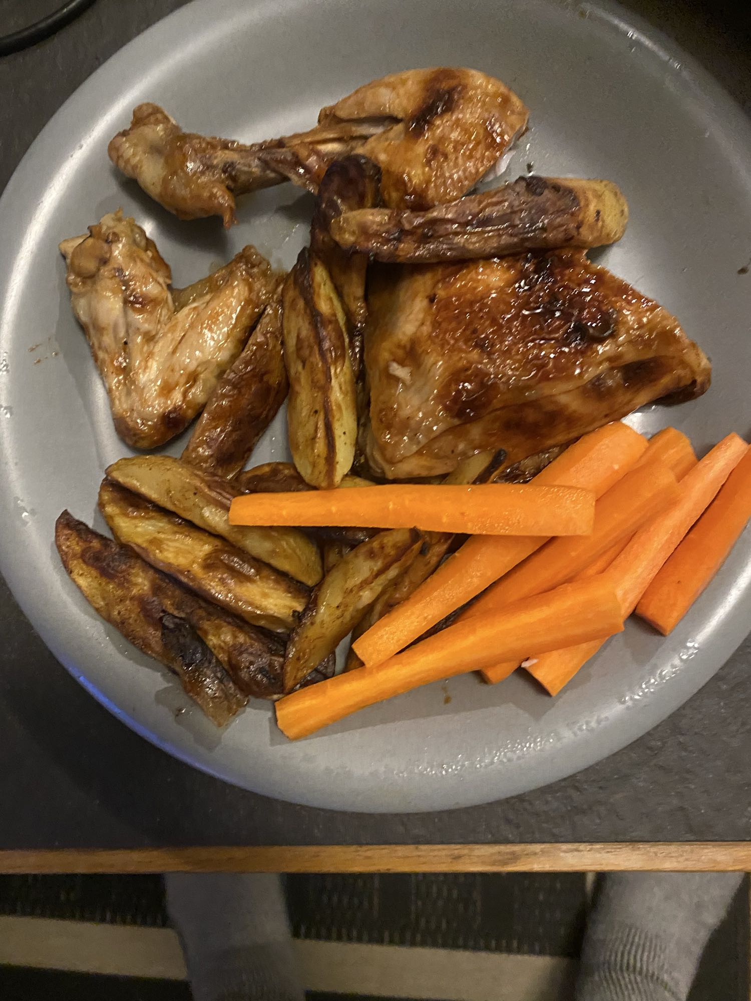 Kyckling med potatis och morot