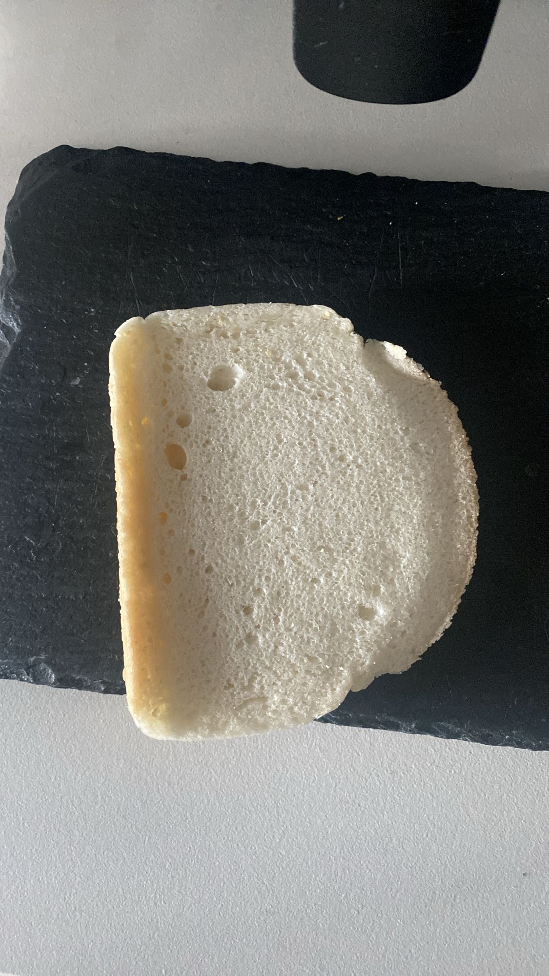 Felie de pâine albă