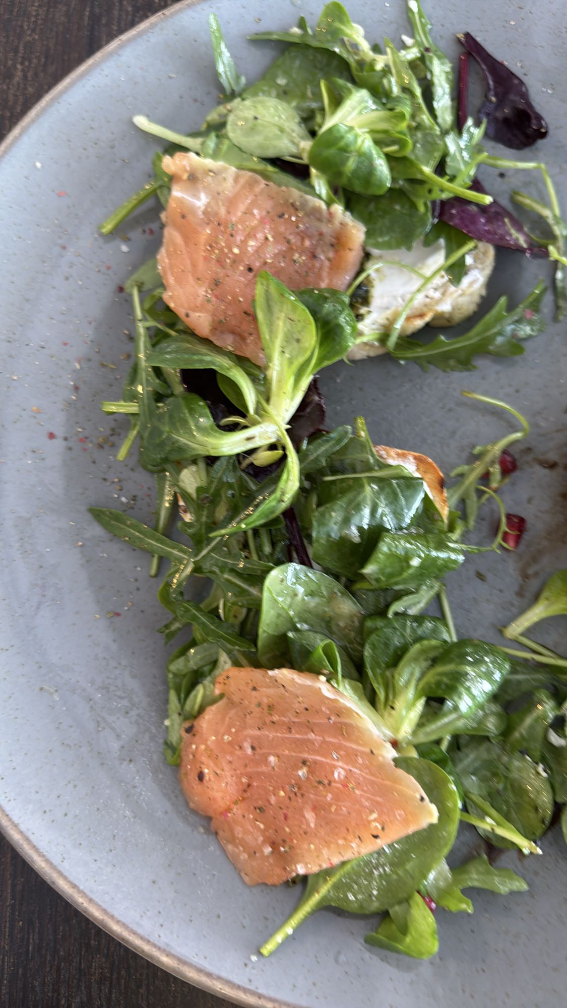 Salmon Green Salad