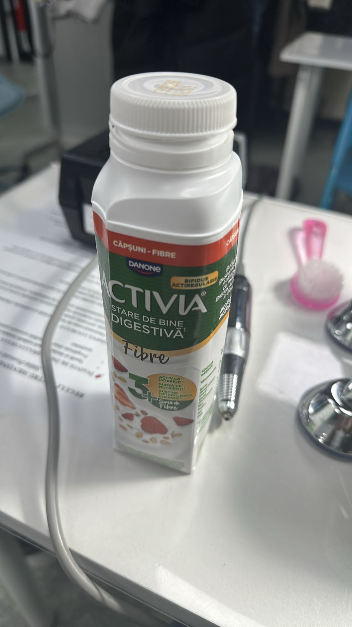 Activia capsuni fibre