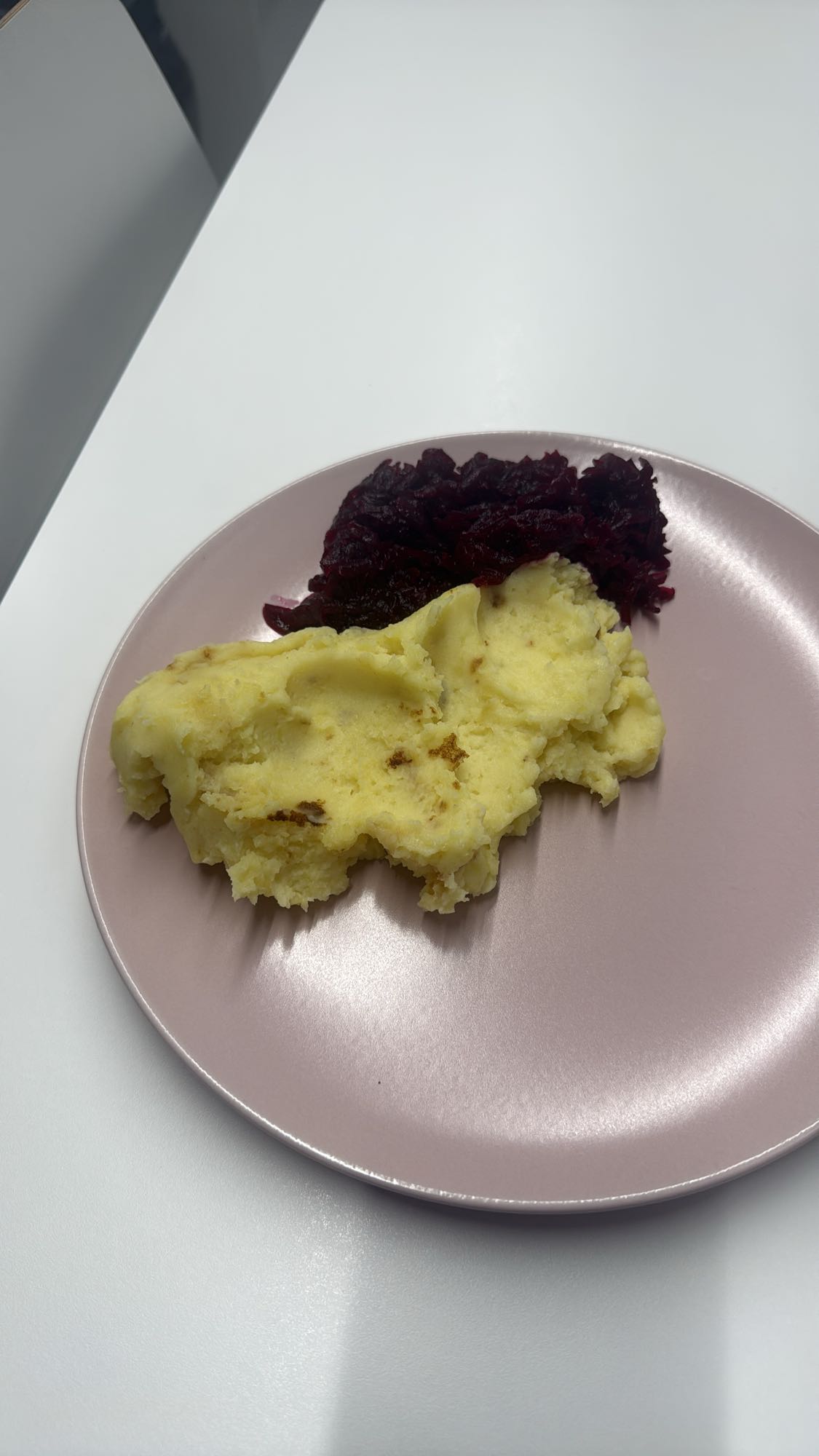 Puree ziemniaczane z buraczkami