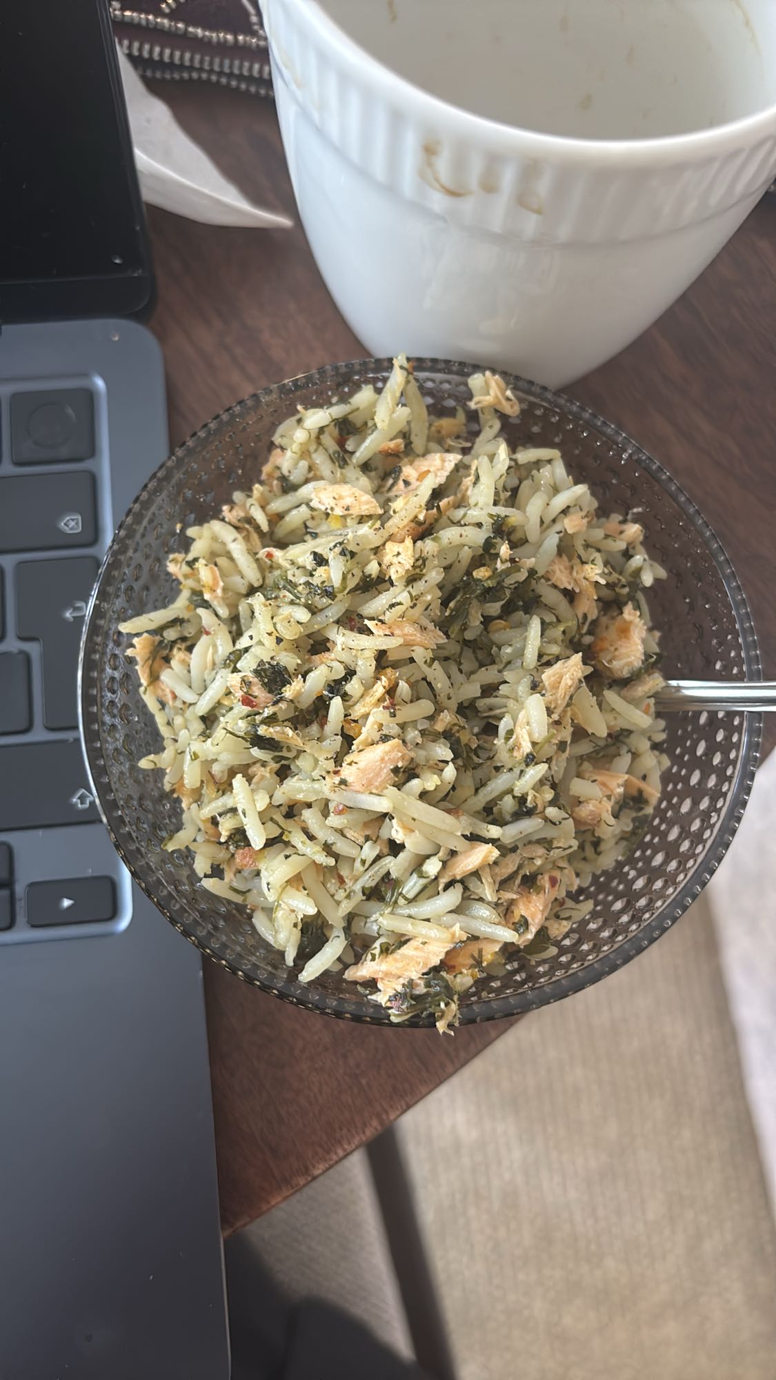 Ris med lax och spenat