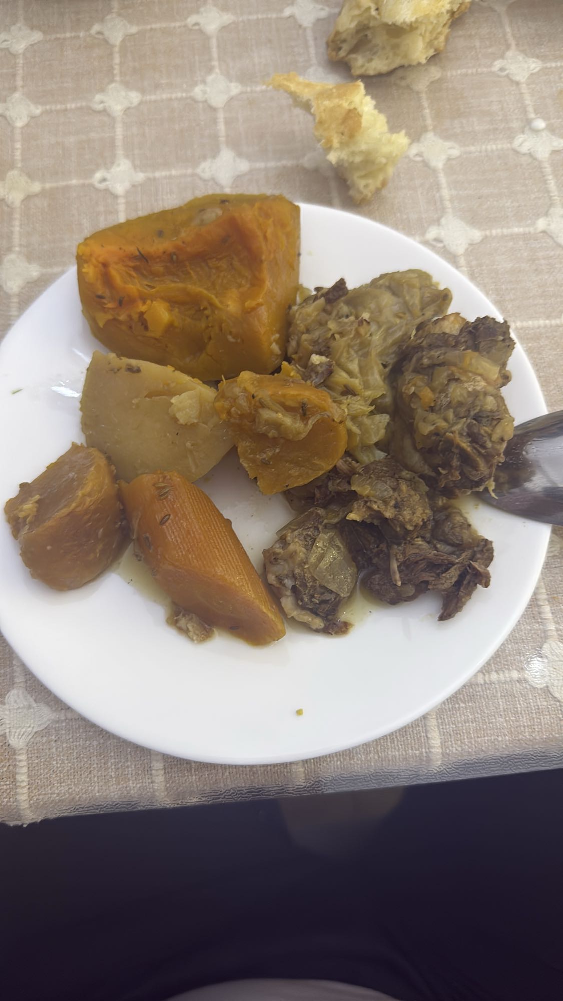 тушёное мясо с овощами