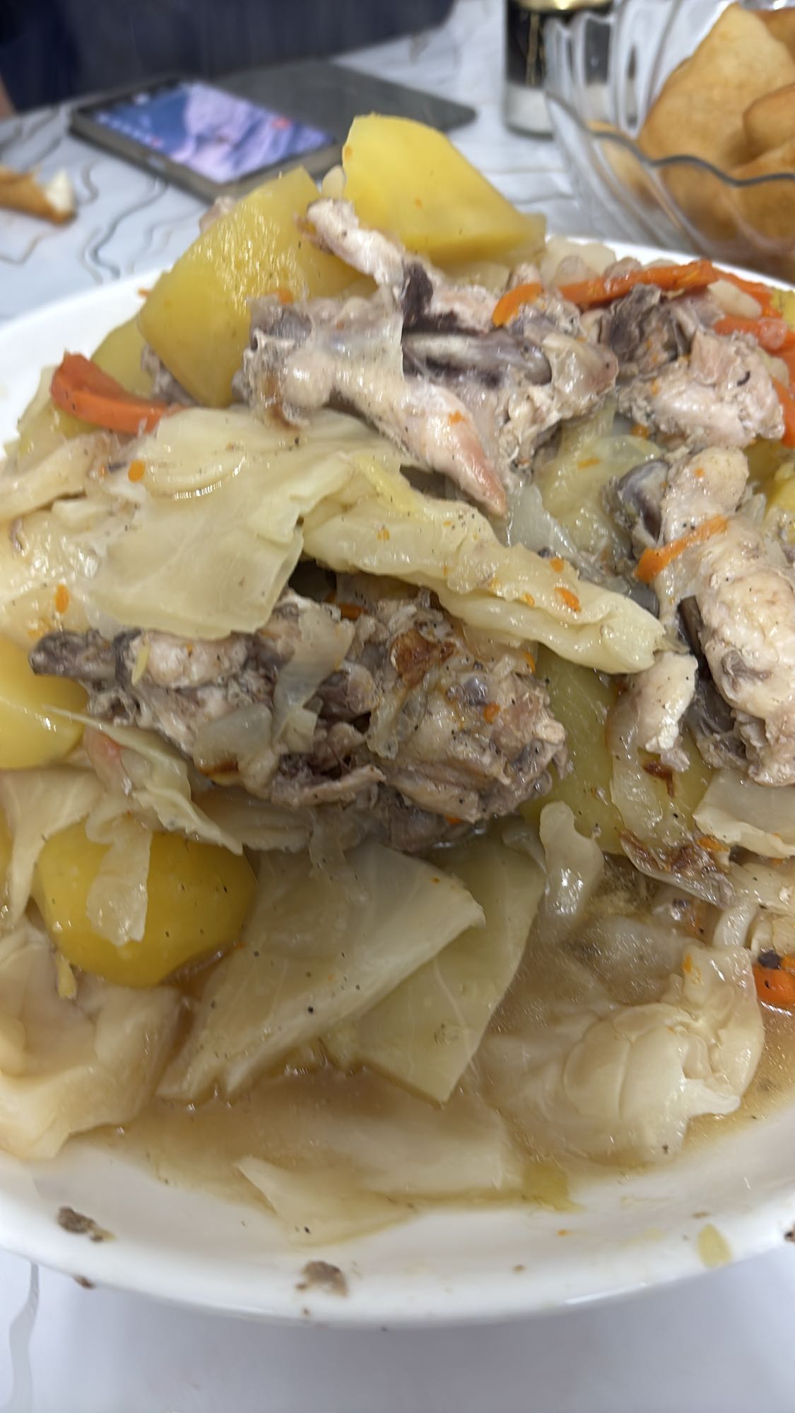 тушёная курица с овощами