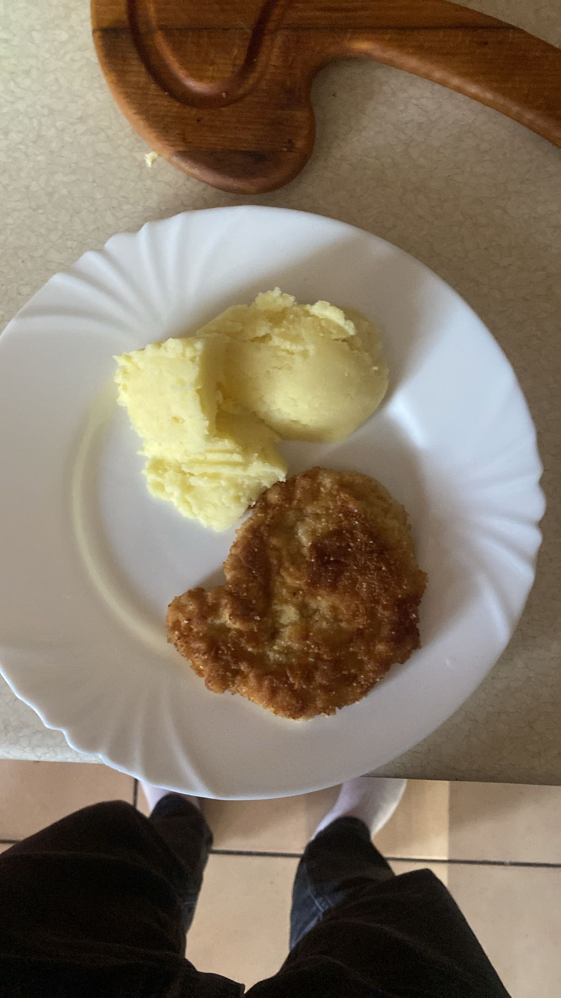 Kotlet schabowy z ziemniakami