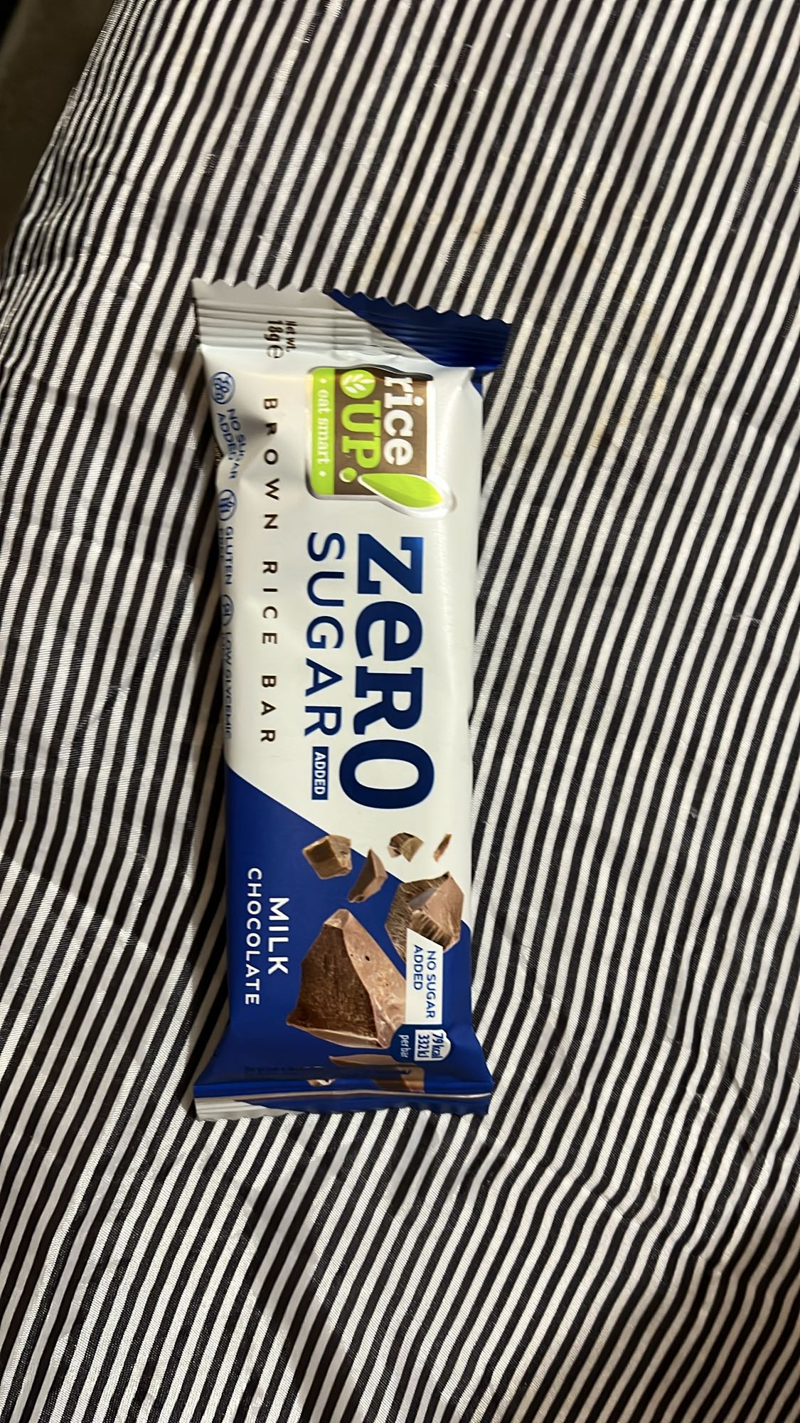 Оризов бар с млячен шоколад