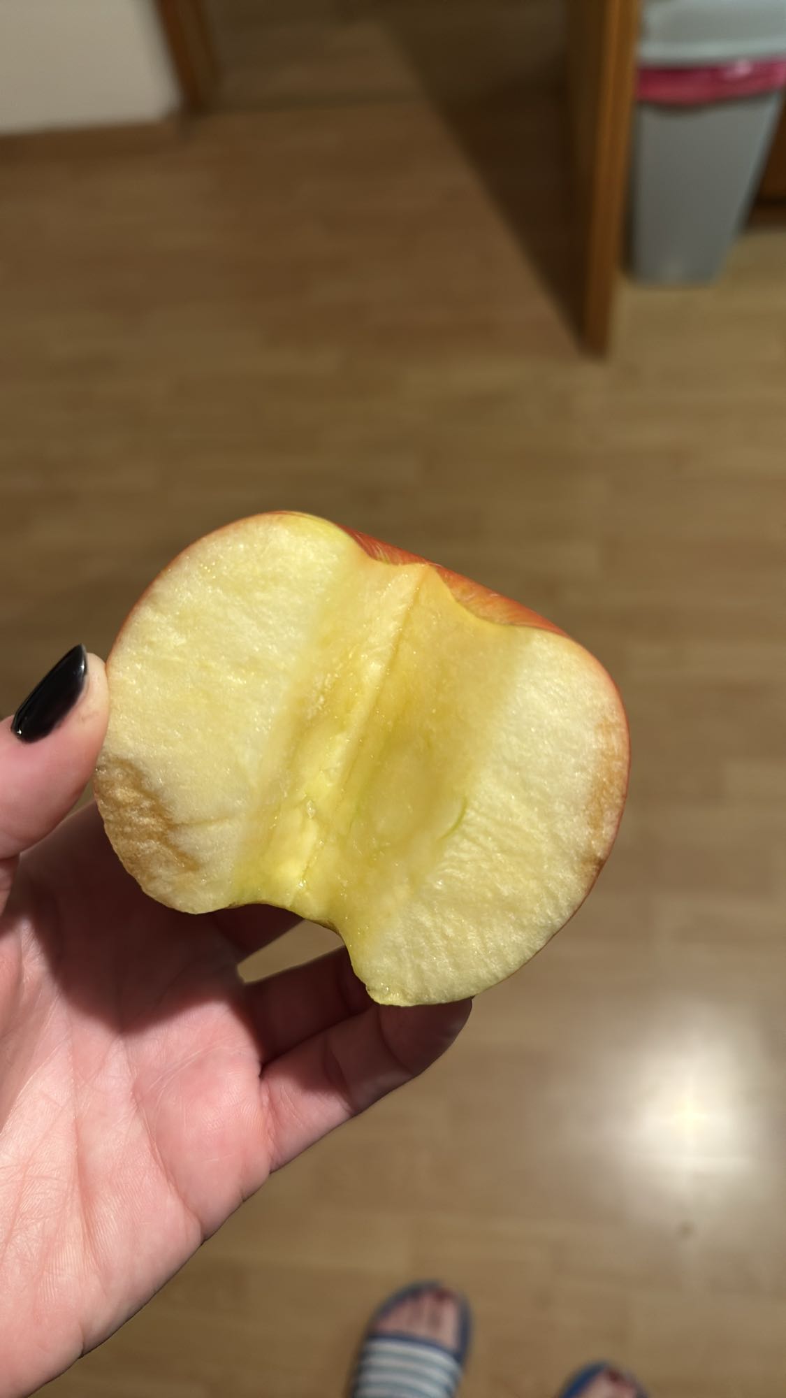 Half apple snack
