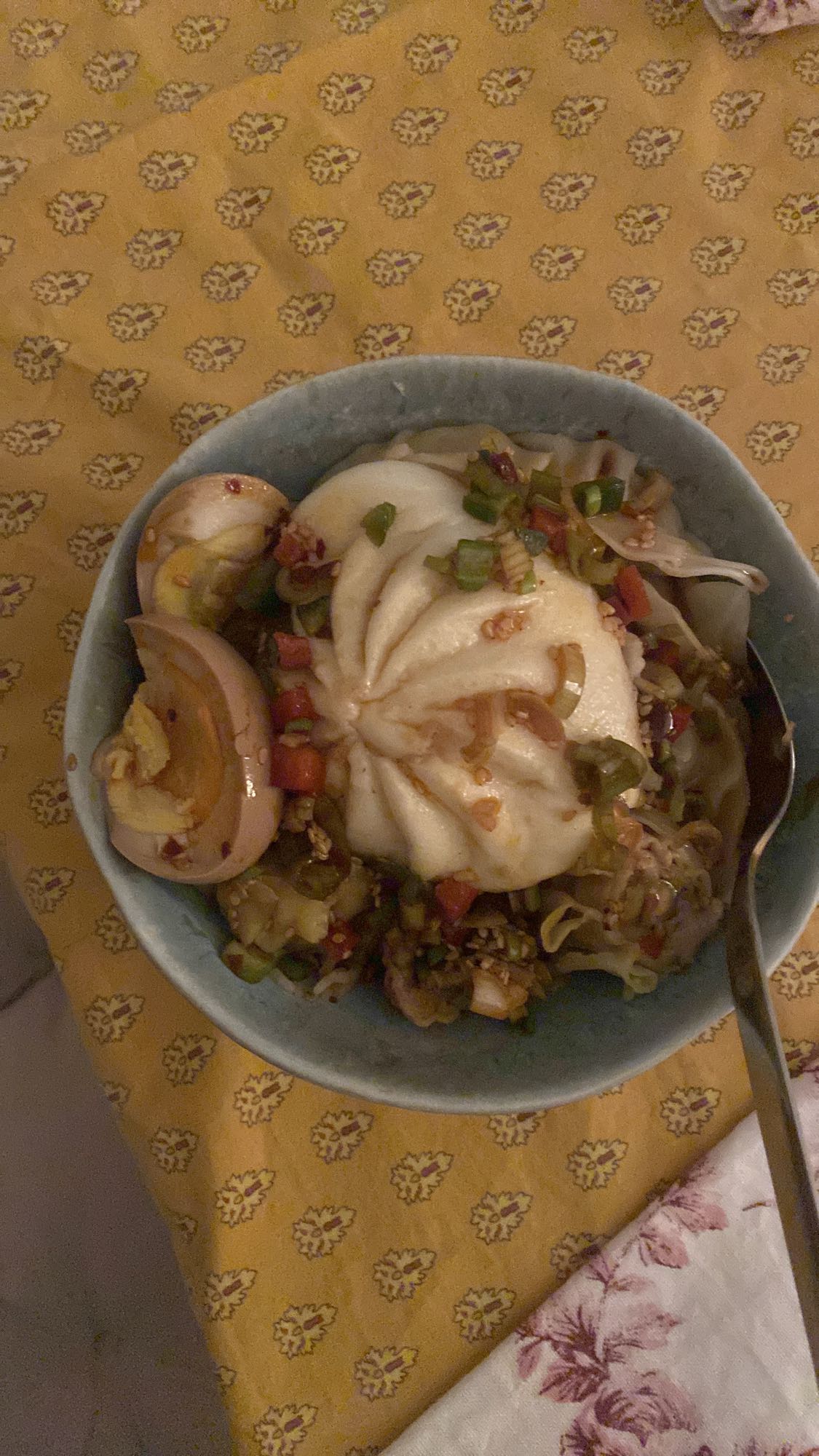 Bao cu ou fiert și legume