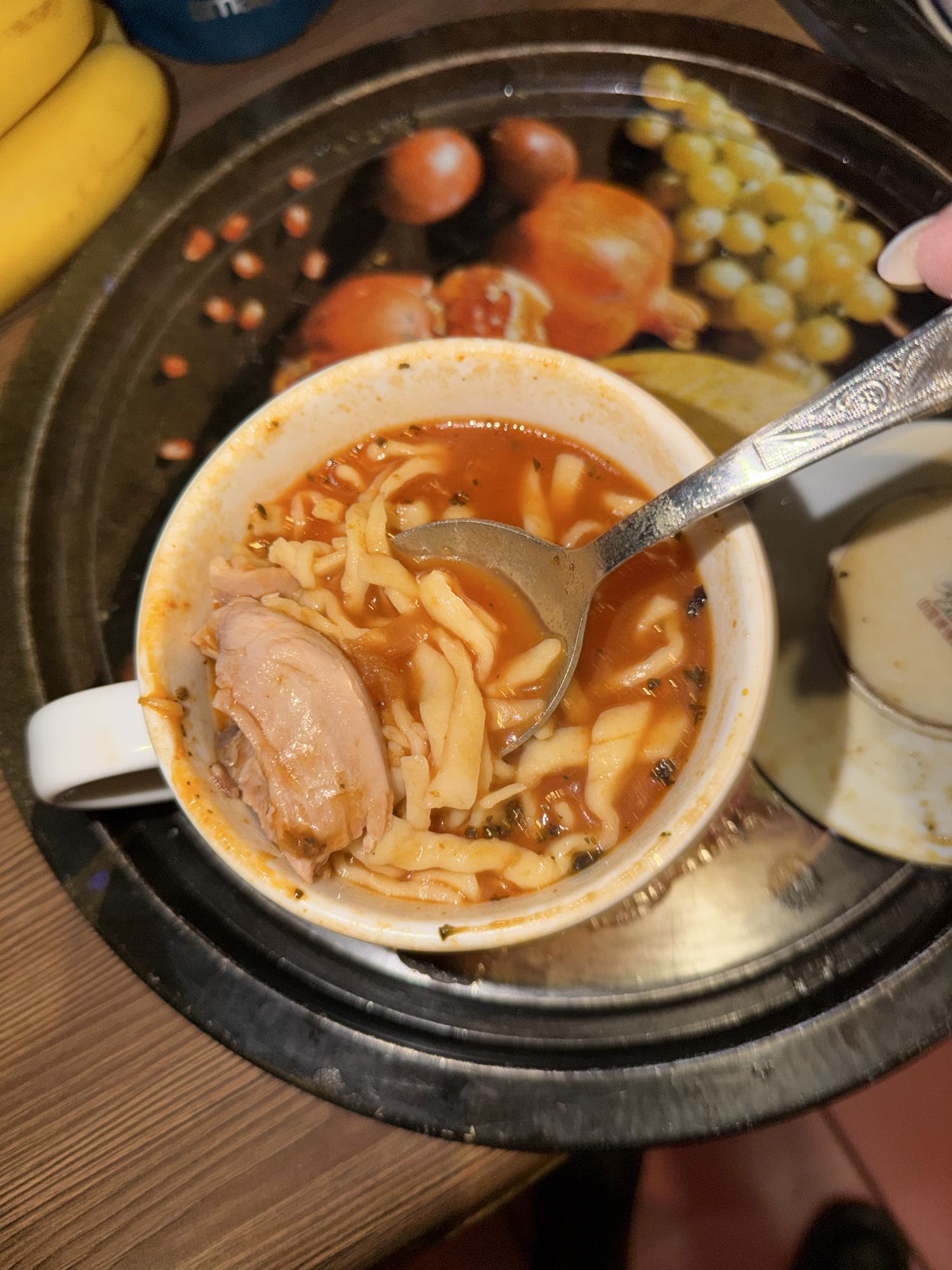 Zupa z makaronem i kurczakiem