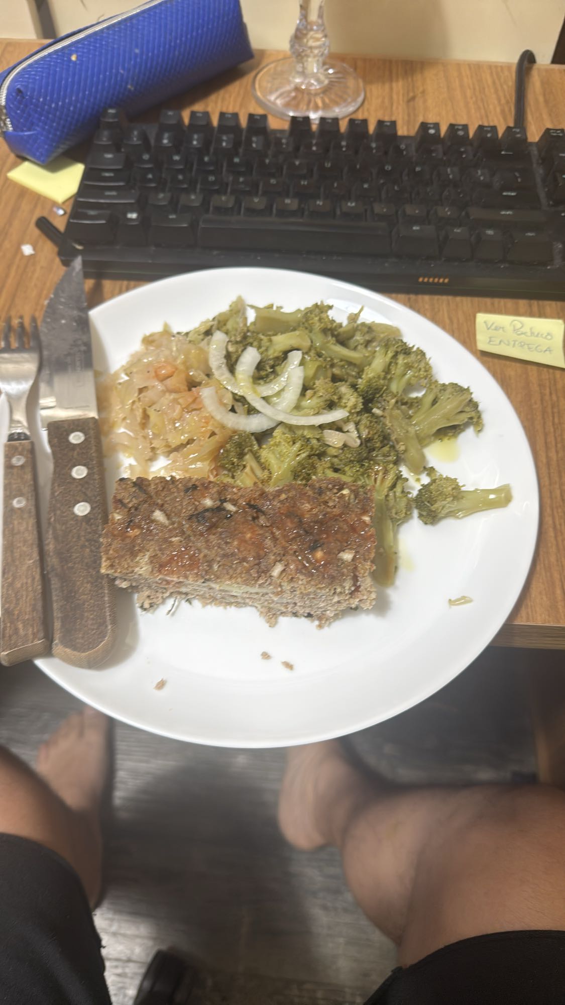 Almôndega com legumes