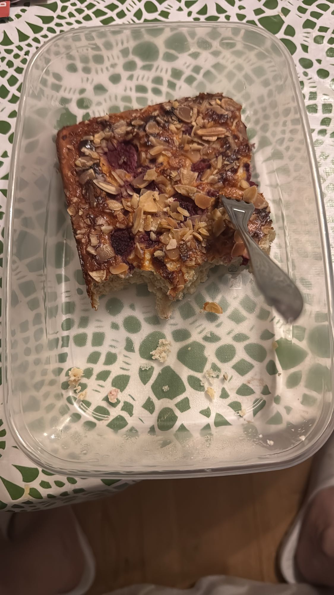 Bär- och nötmüsli kaka