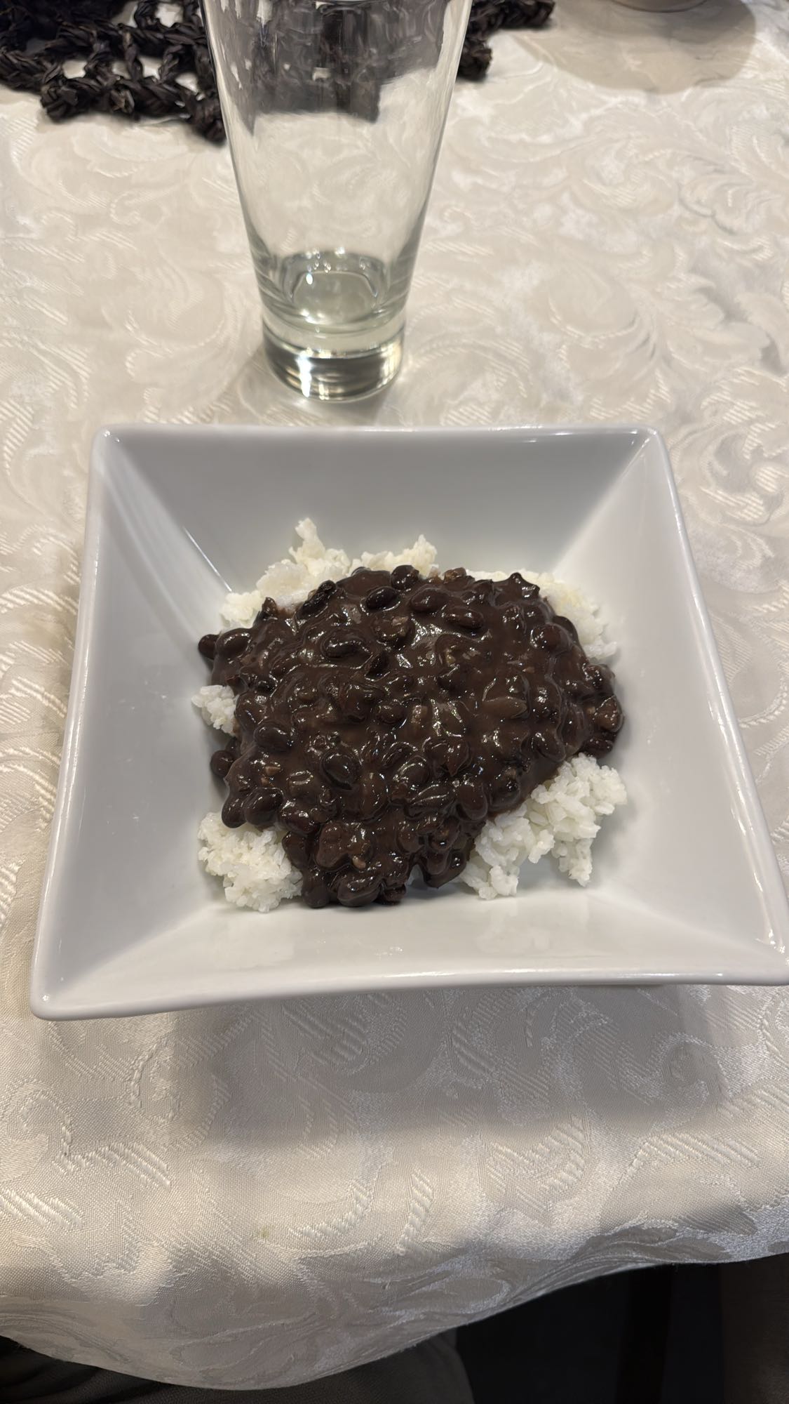 arroz con frijoles negros