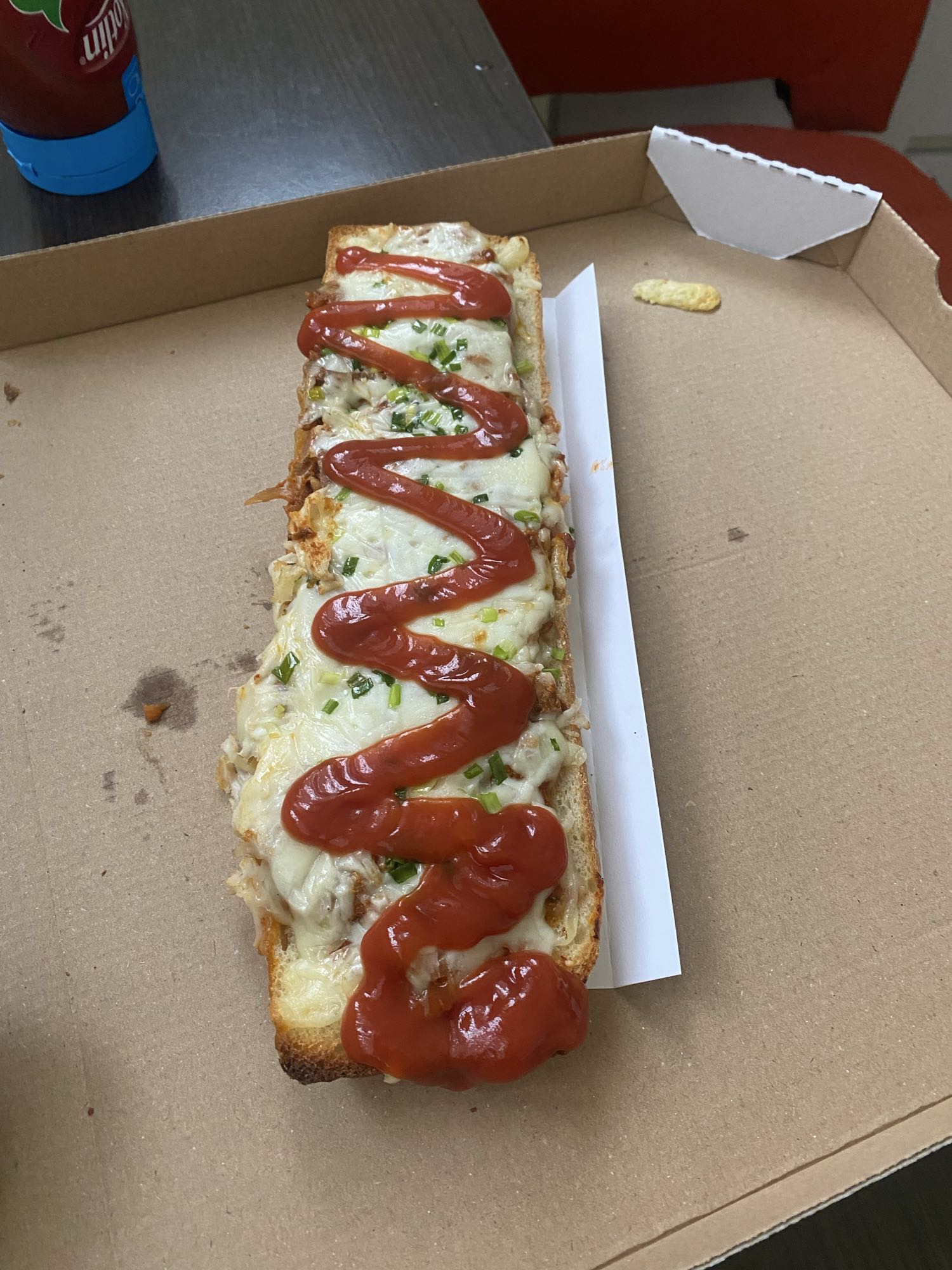 Zapiekanka z ketchupem