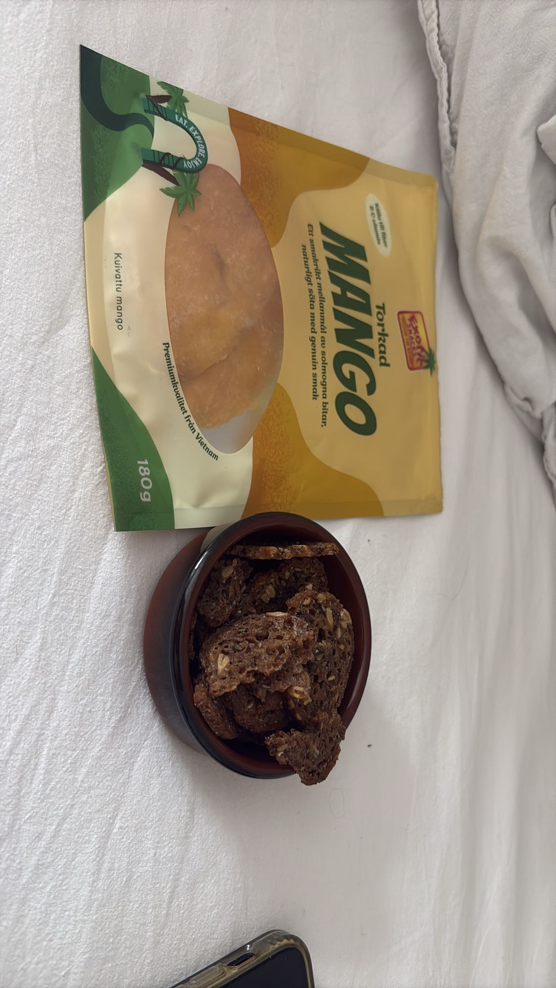 Torkad mango & rågchips