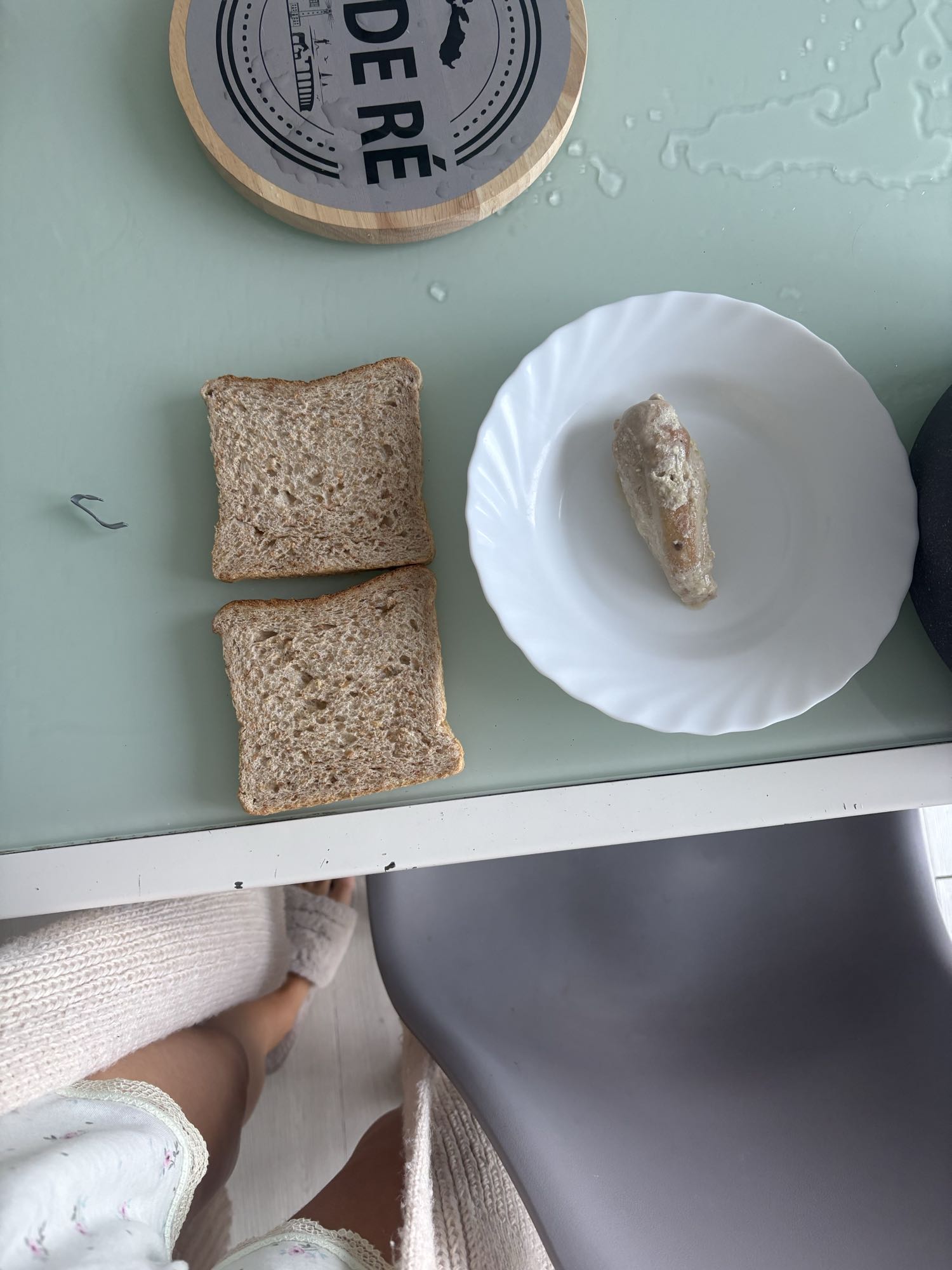 Chicken and Bread Plate