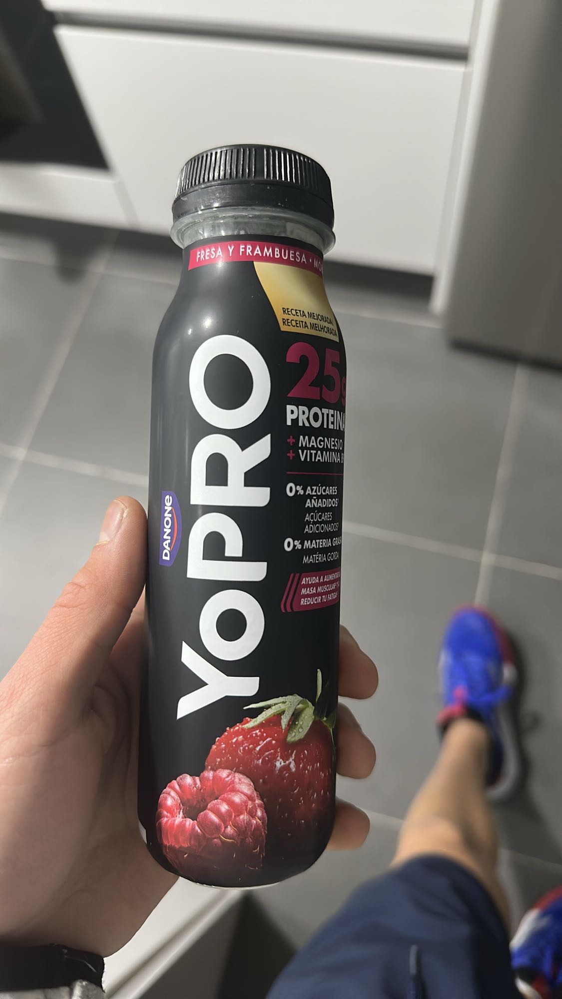 Bebida proteica fresa frambuesa