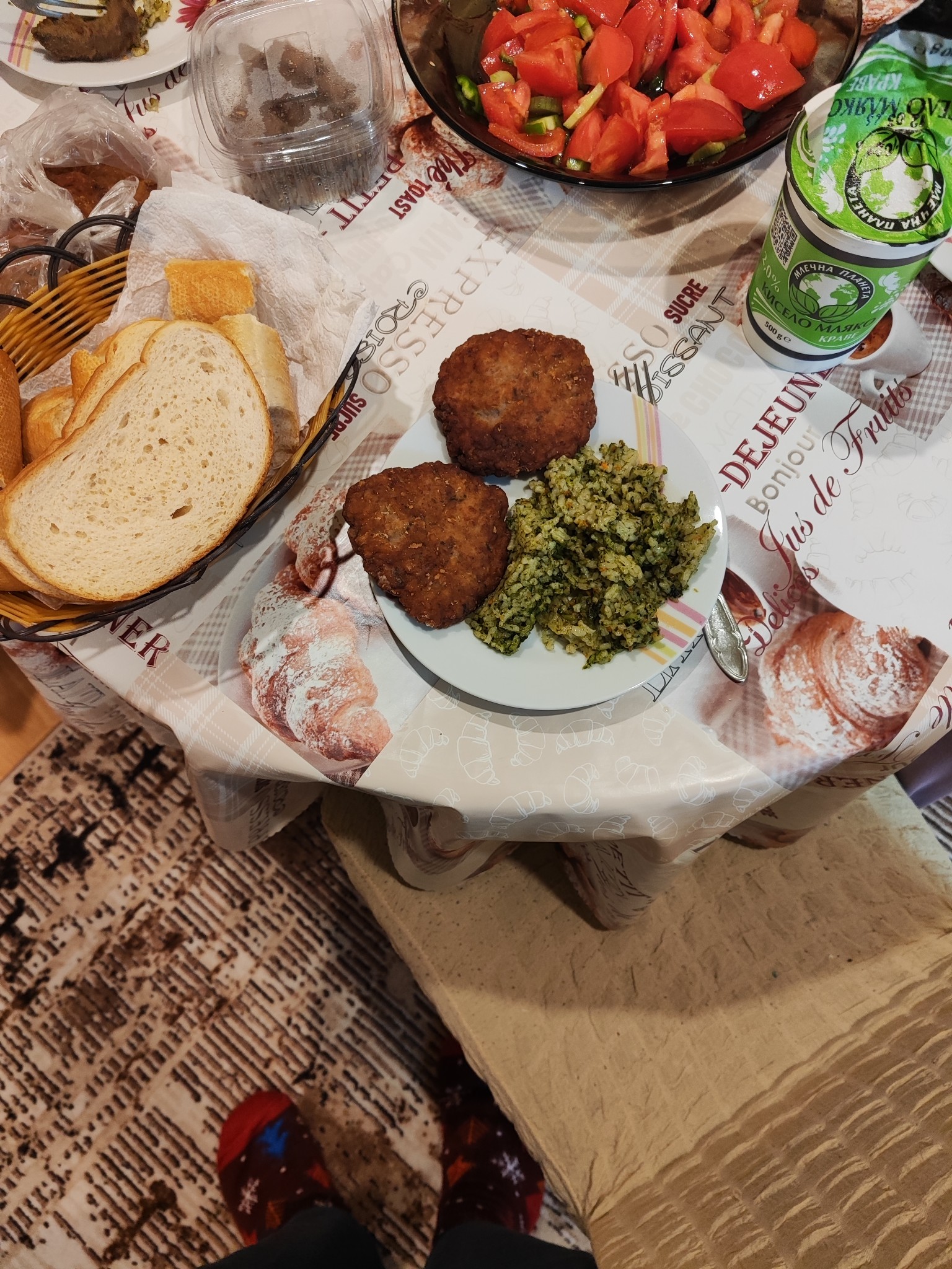 Cutlets, rice, salad, bread