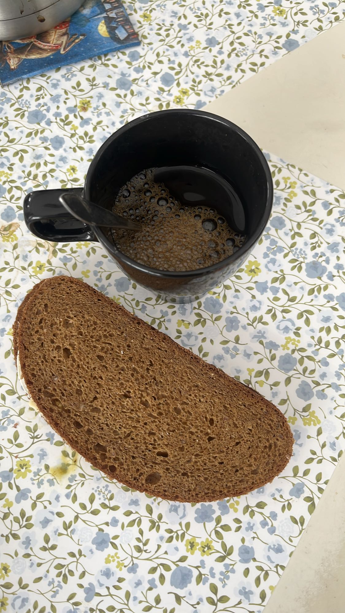 Kaffe och rågbröd