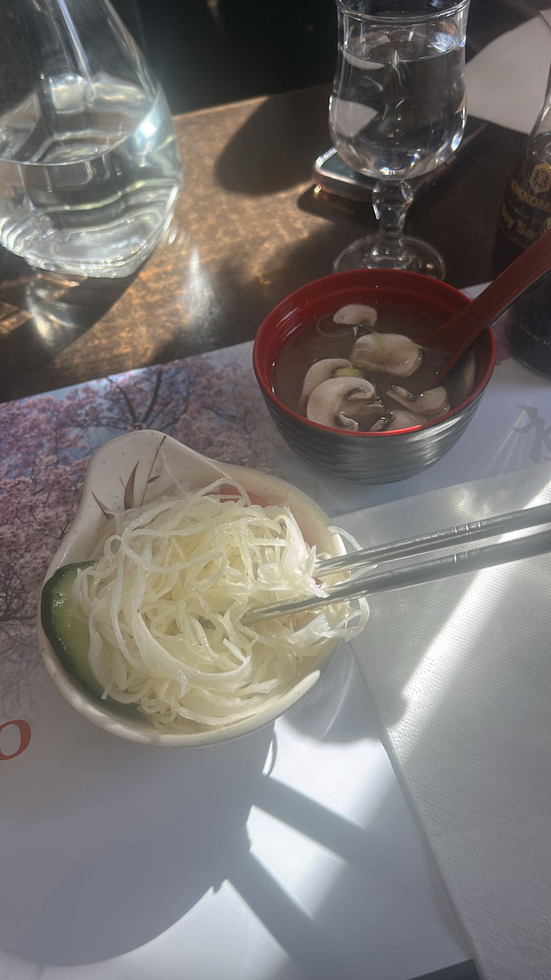 Soupe miso et salade