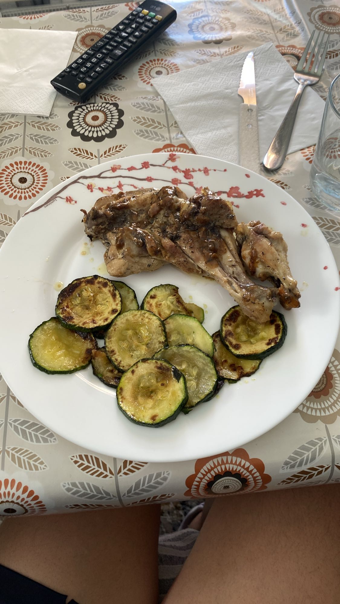 Pollo con calabacín