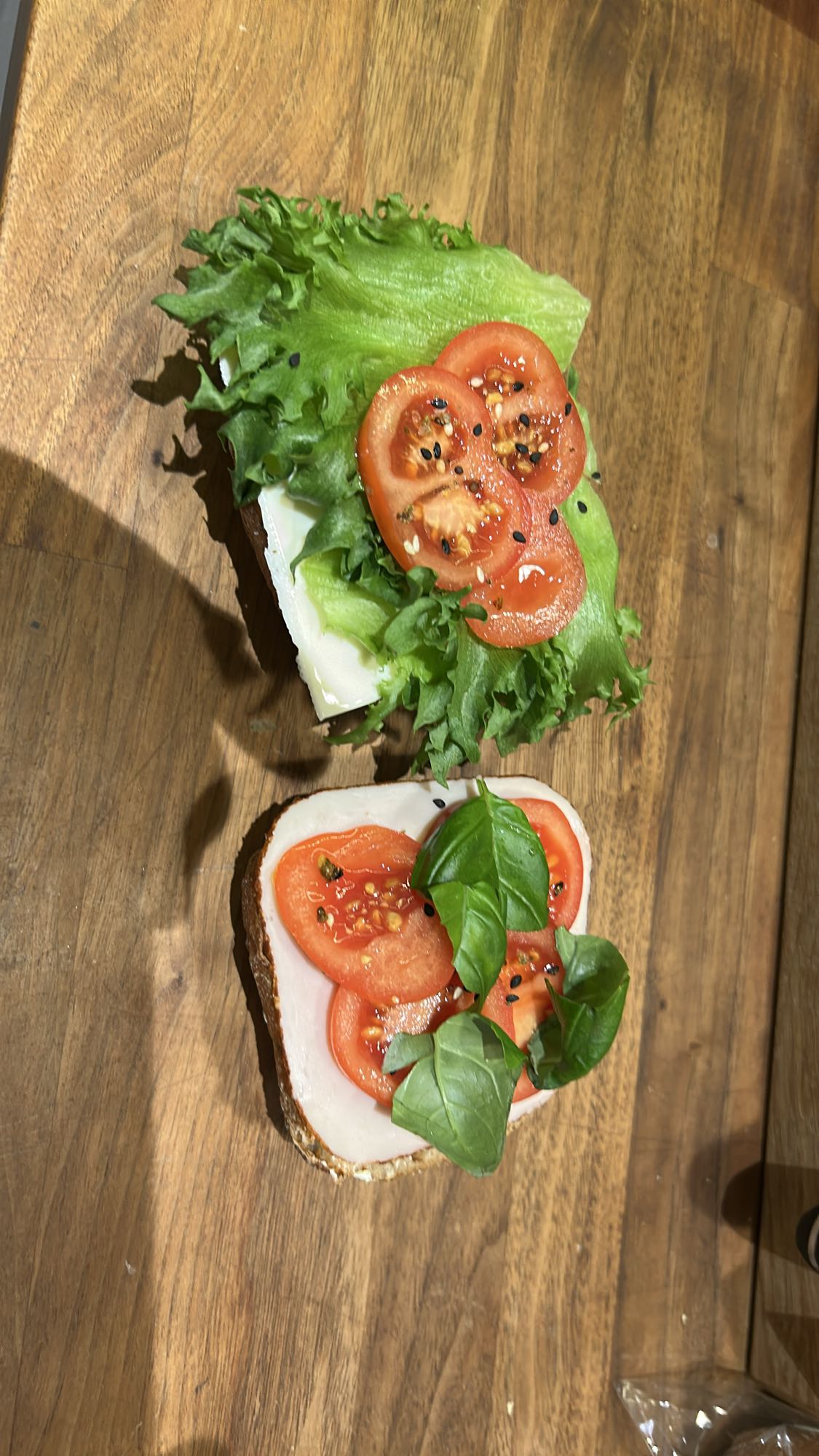 Öppen smörgås med kalkon