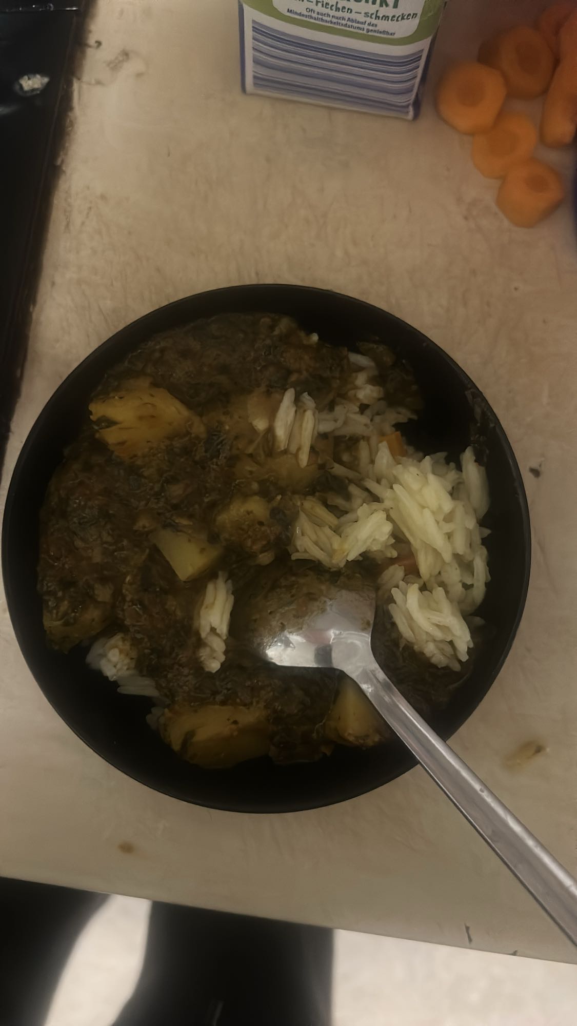 Reis mit Kartoffel-Spinat-Curry