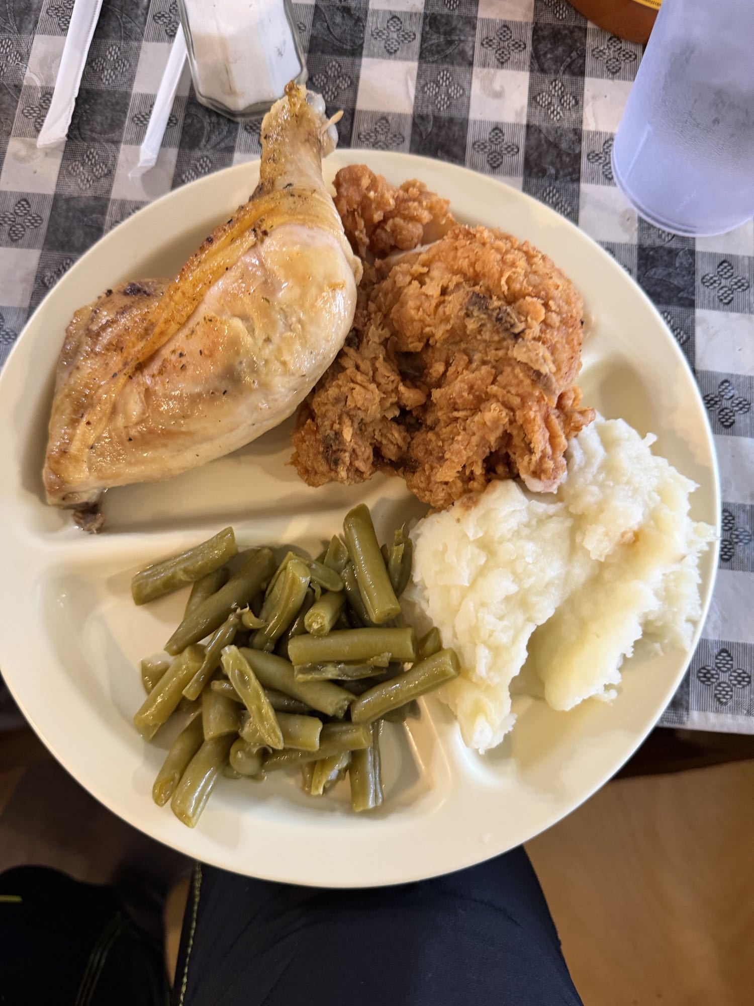 Chicken & Sides Plate