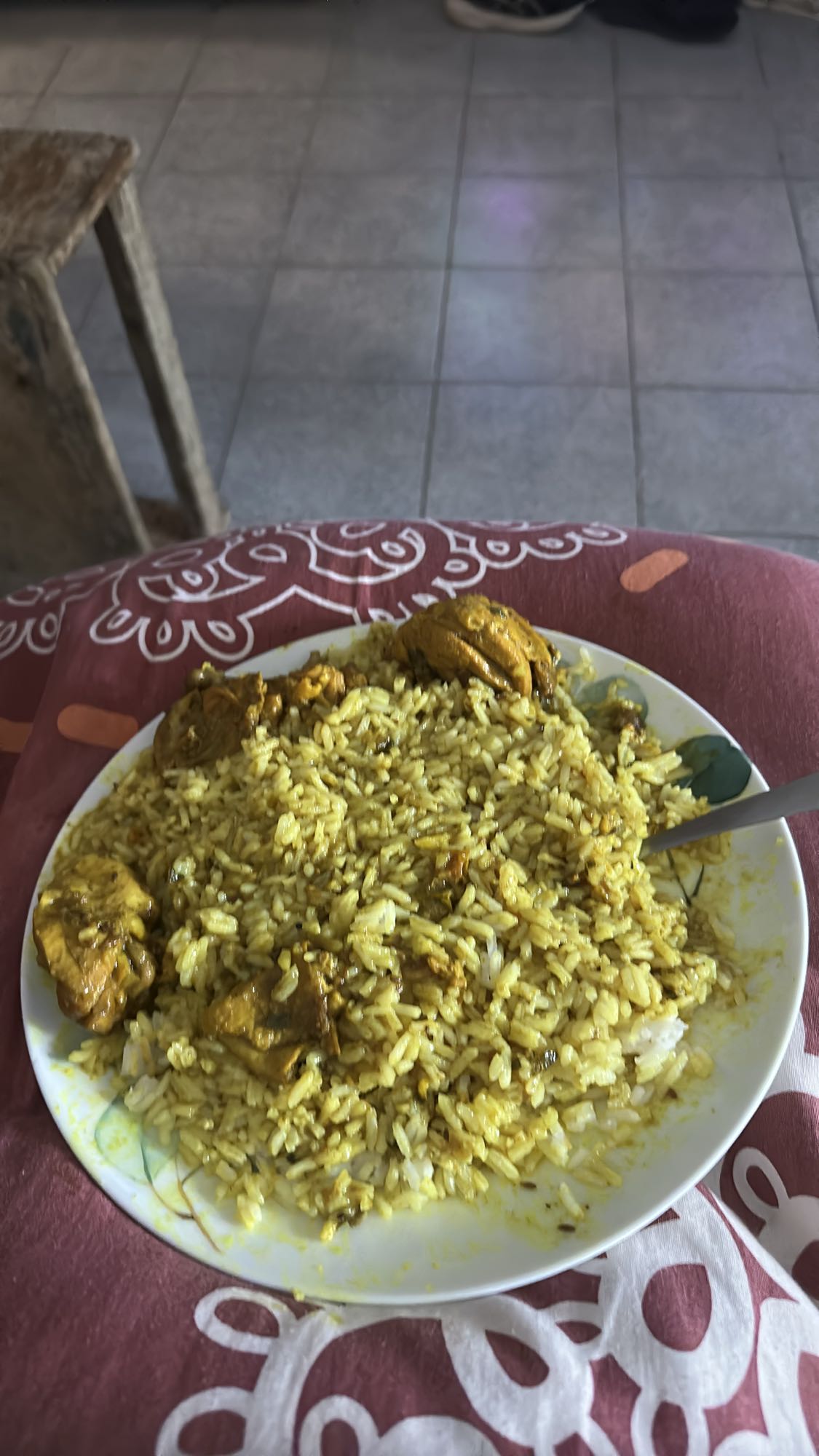 Riz au poulet épicé