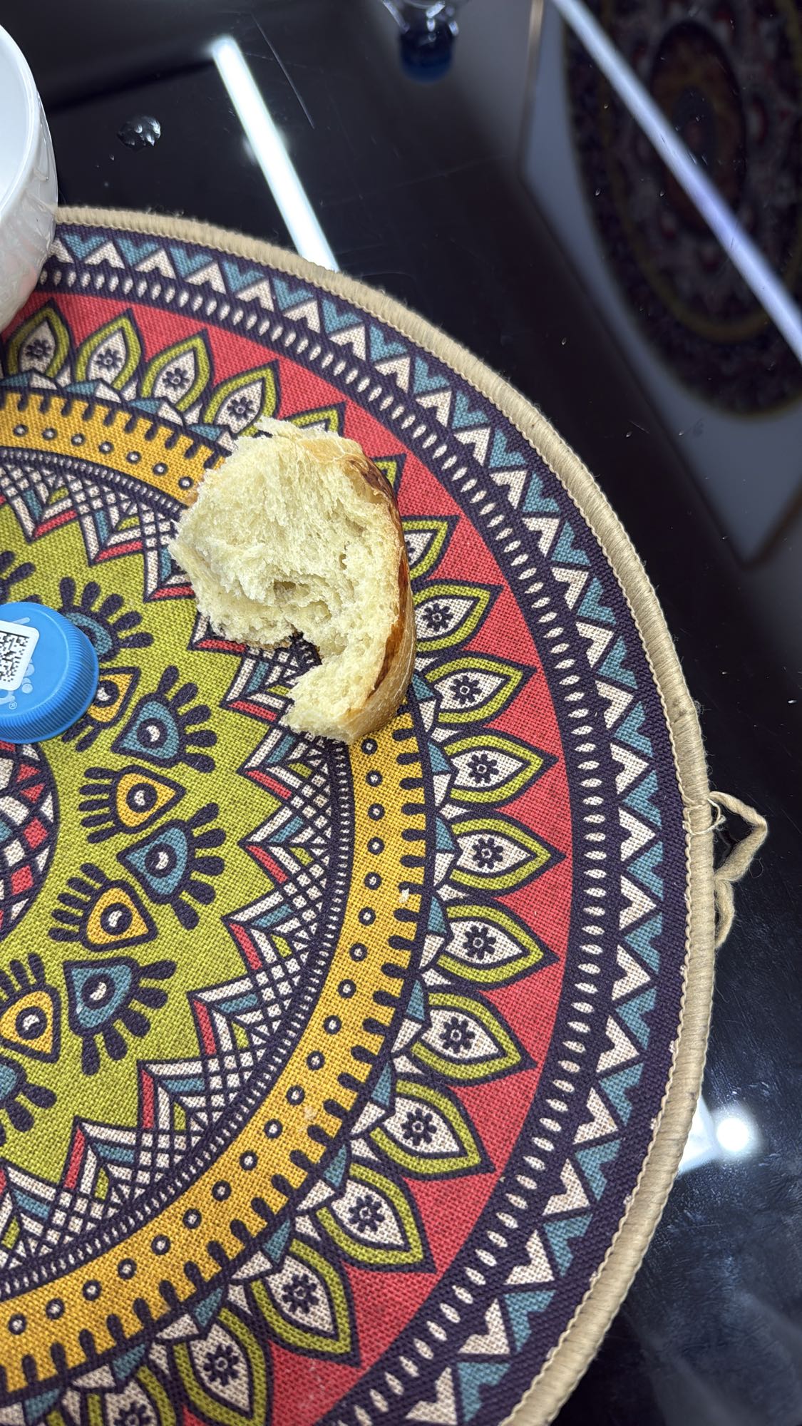 кусочек хлеба