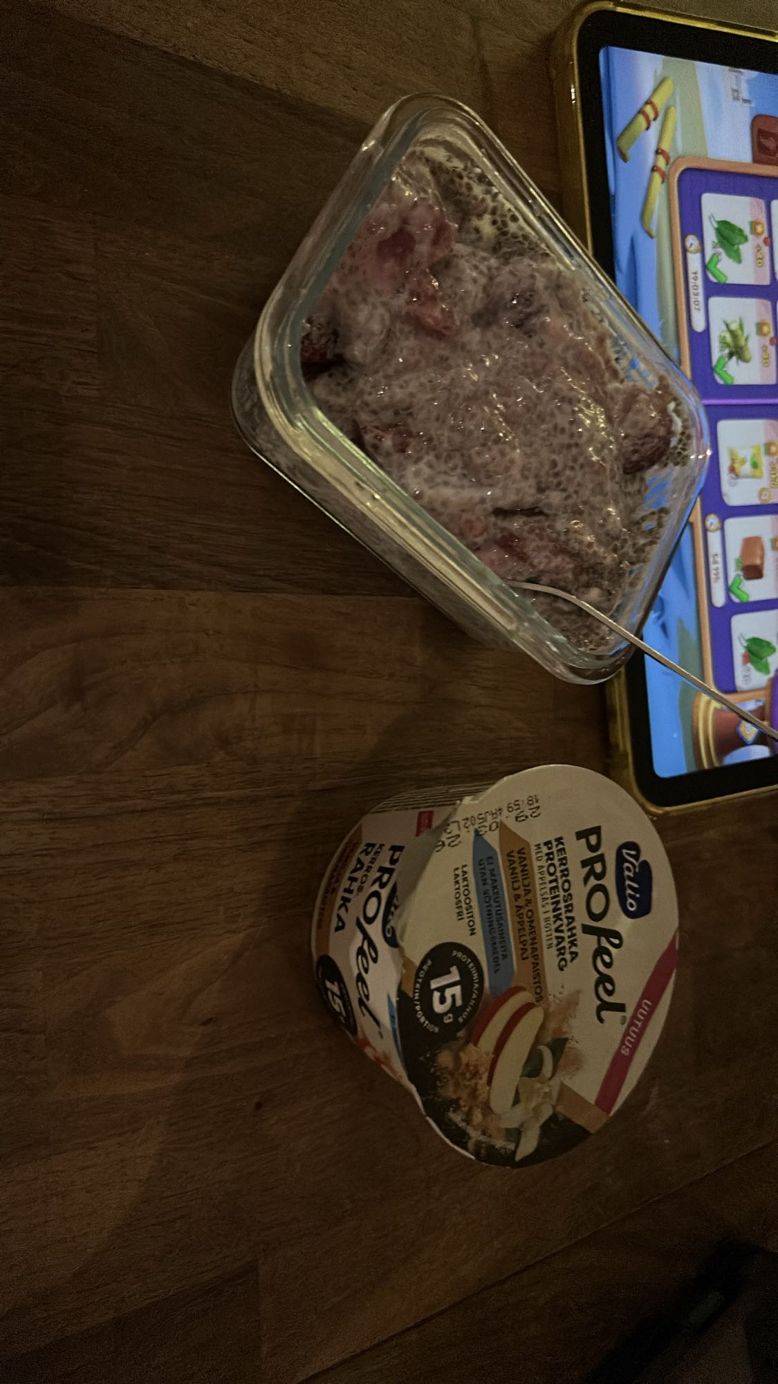 Proteinfrukost med bär