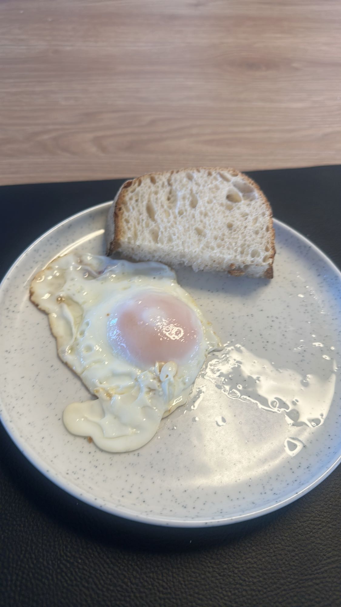 Fried egg and bread