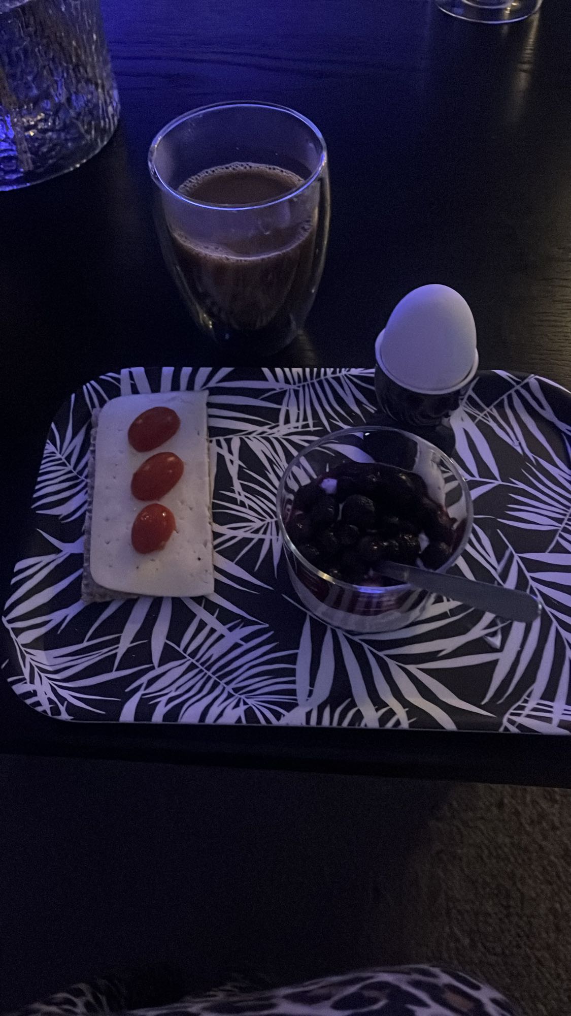 Frukostbricka med ägg