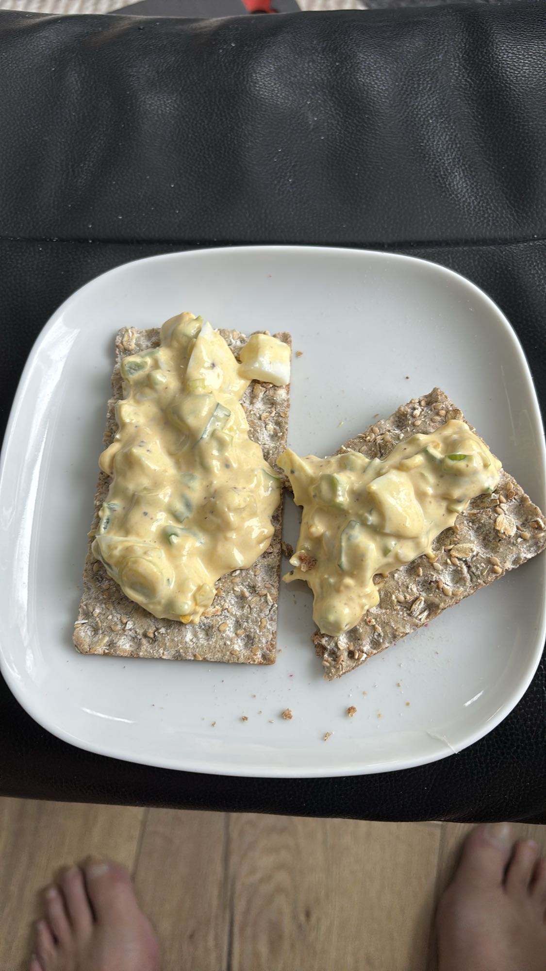 Eggesalat på knekkebrød