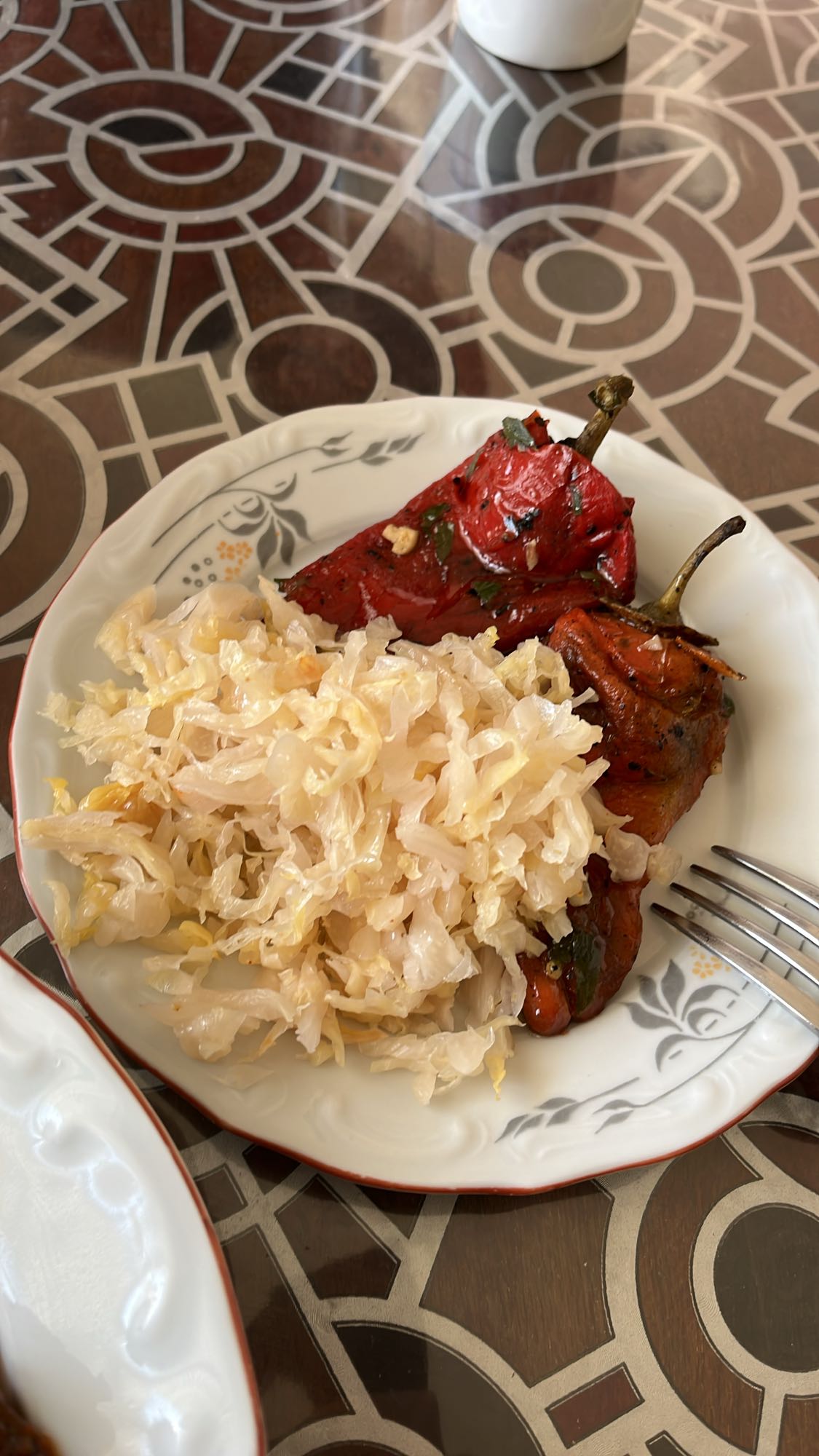 Печени чушки и кисело зеле