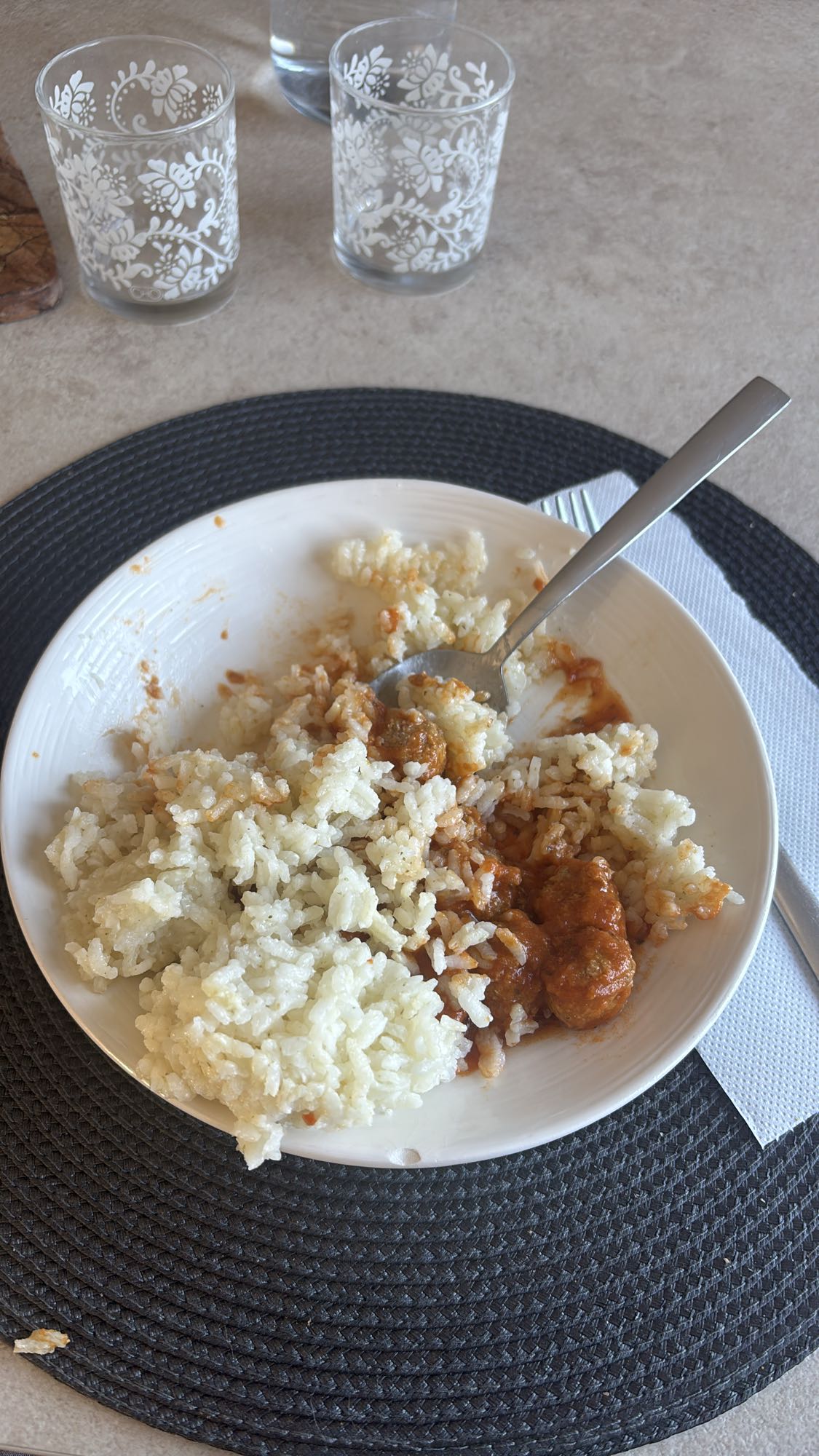 Pilav ve köfte
