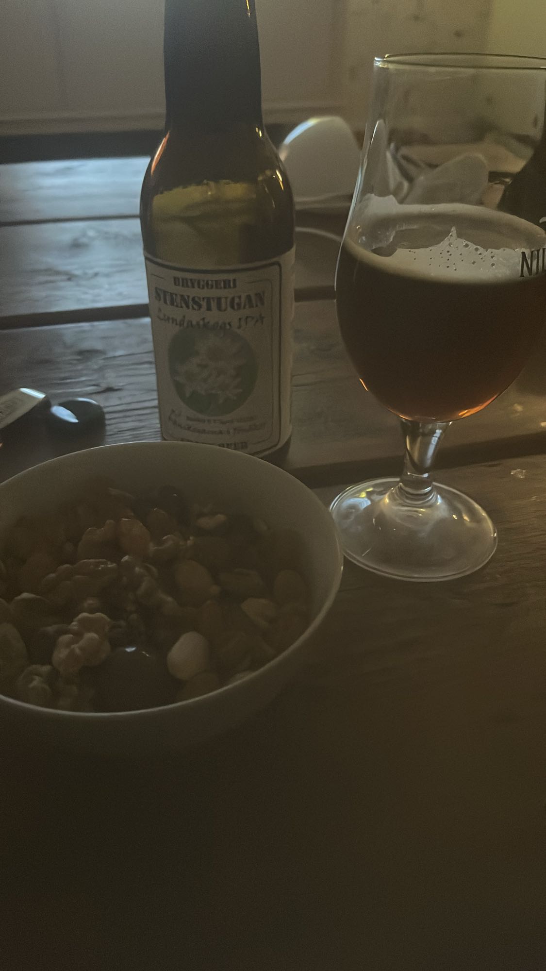 IPA och nötmix