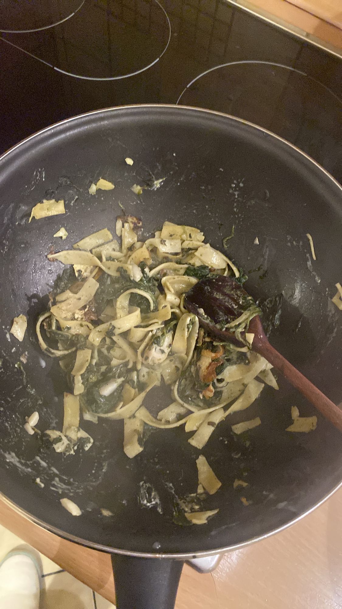 Makaron ze szpinakiem