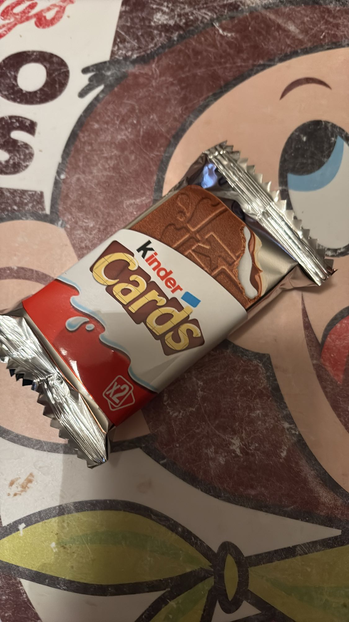 Biscuit Kinder Cards