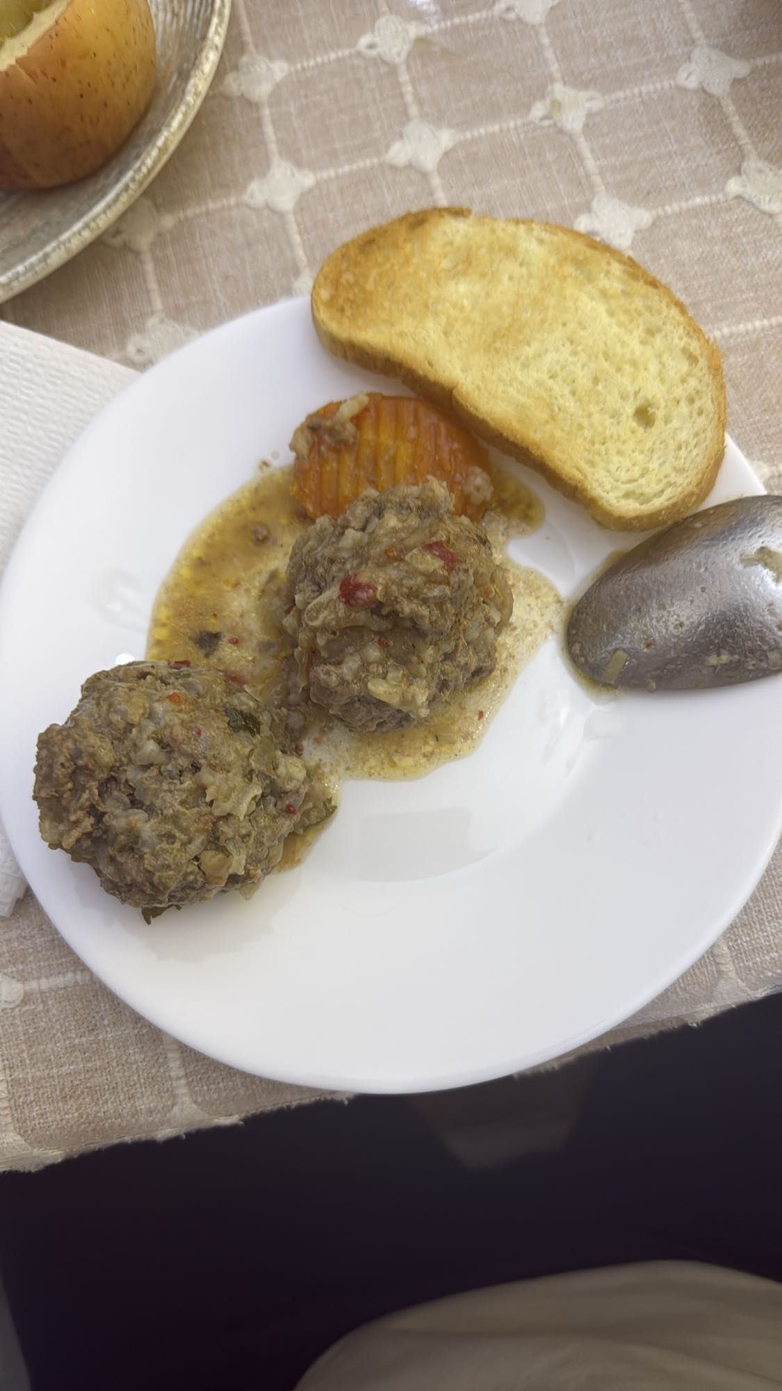 тефтели с хлебом