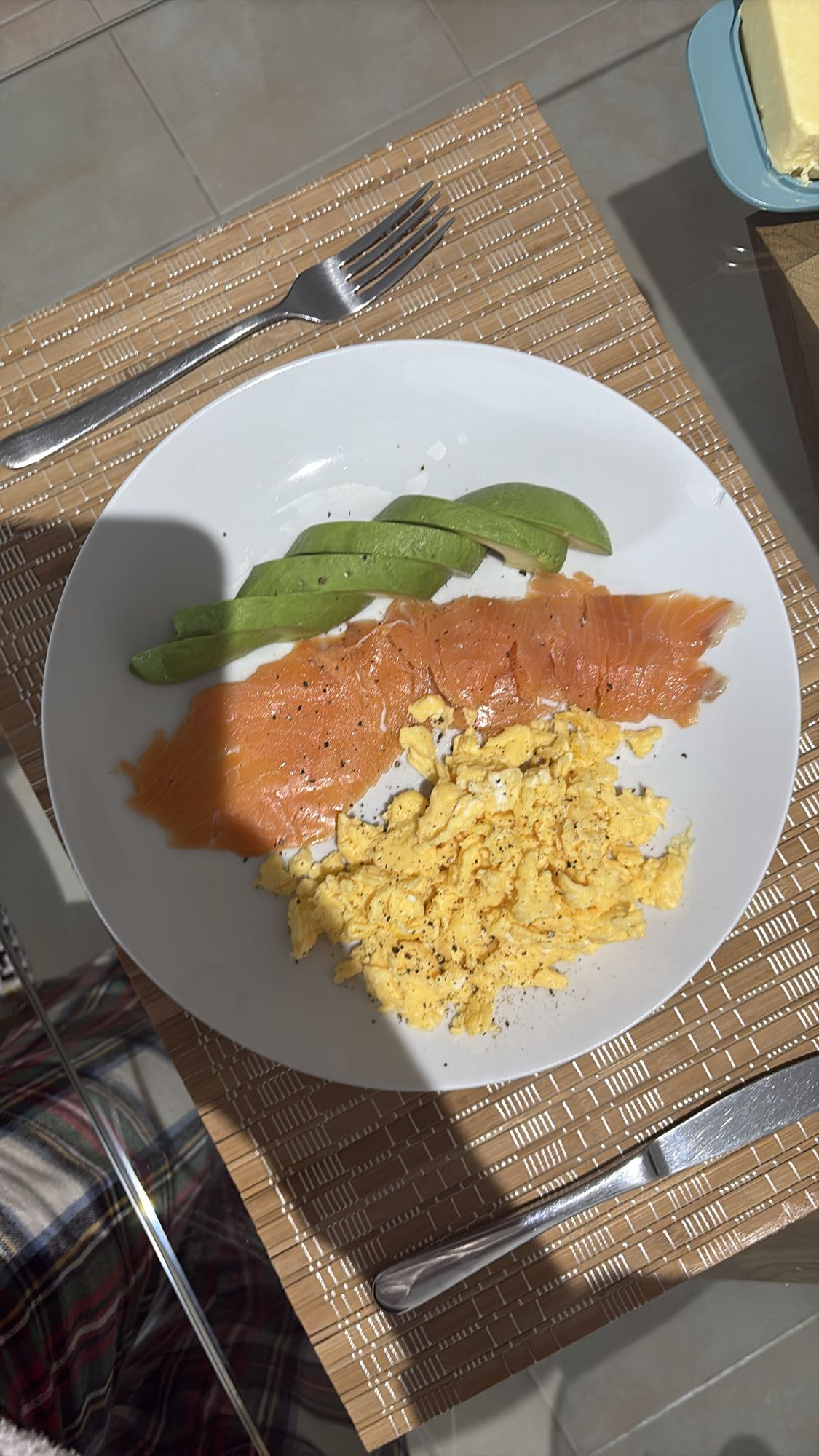 Salmon Egg Avocado Plate