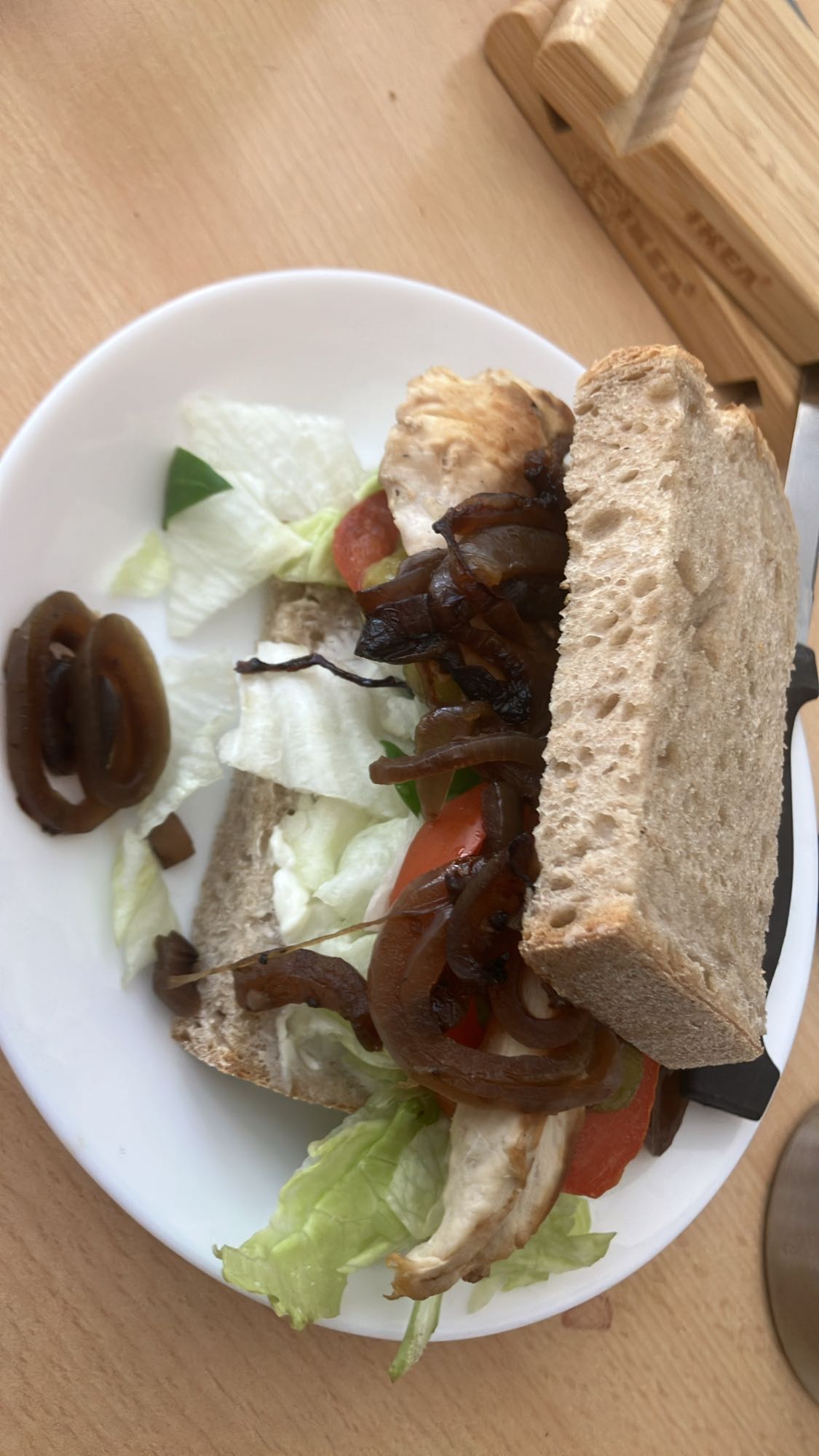 Sanduíche de frango grelhado