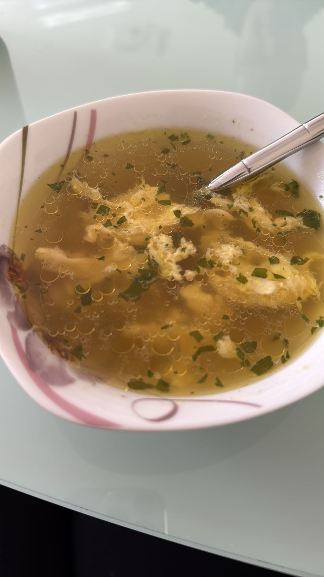 Suppe mit Ei