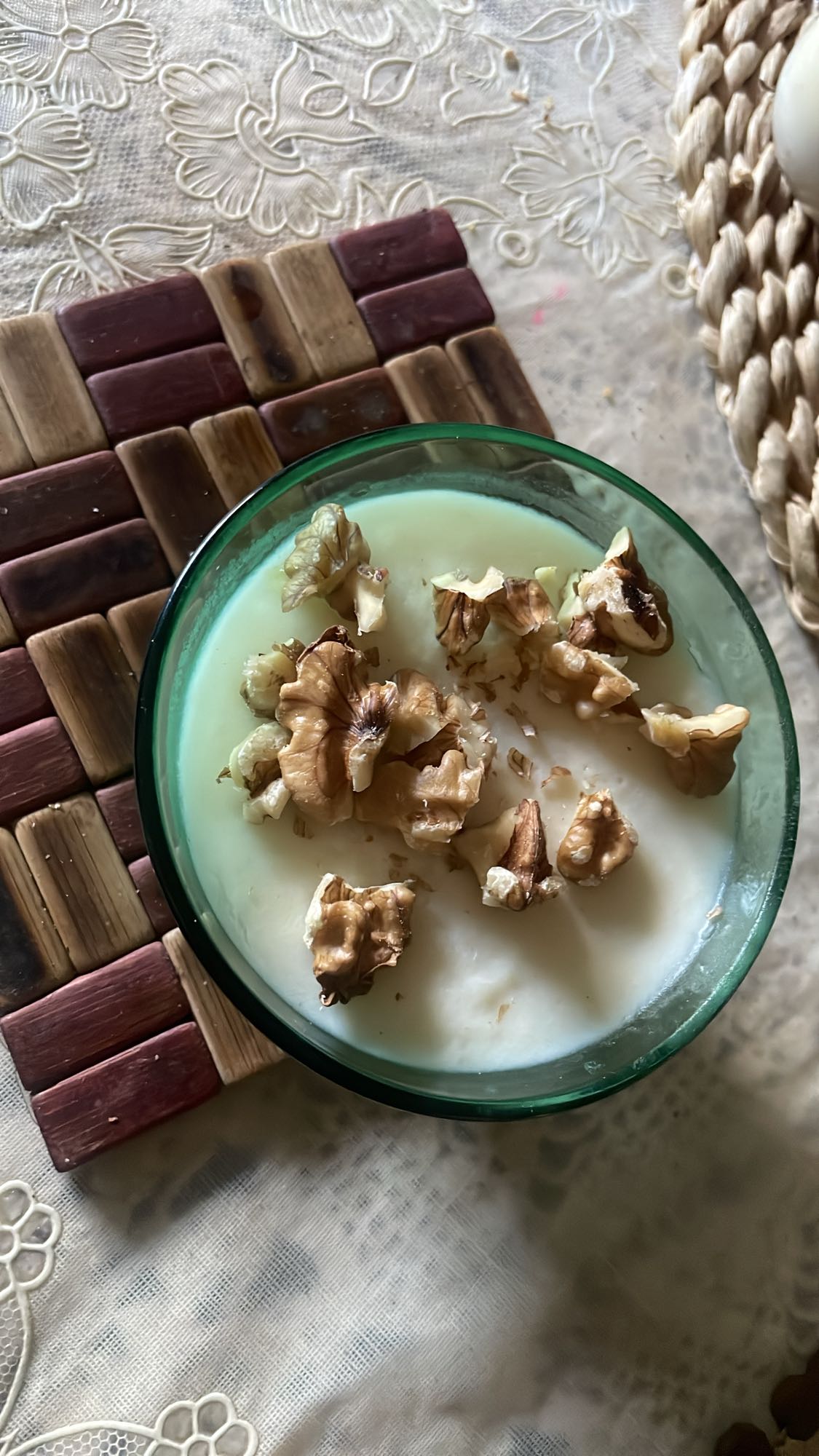 Yogurt with walnuts