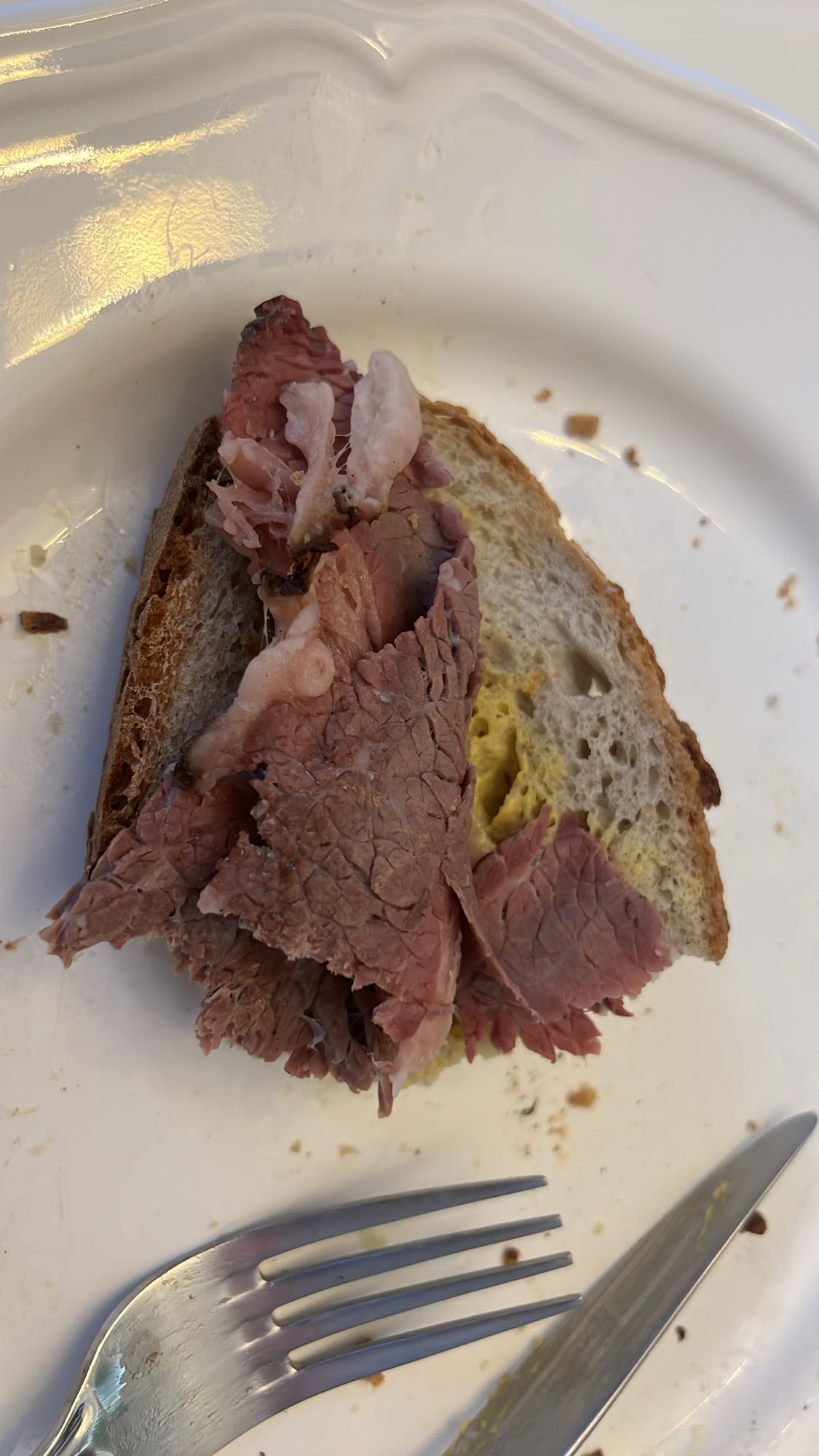 Sandviș cu carne de vită