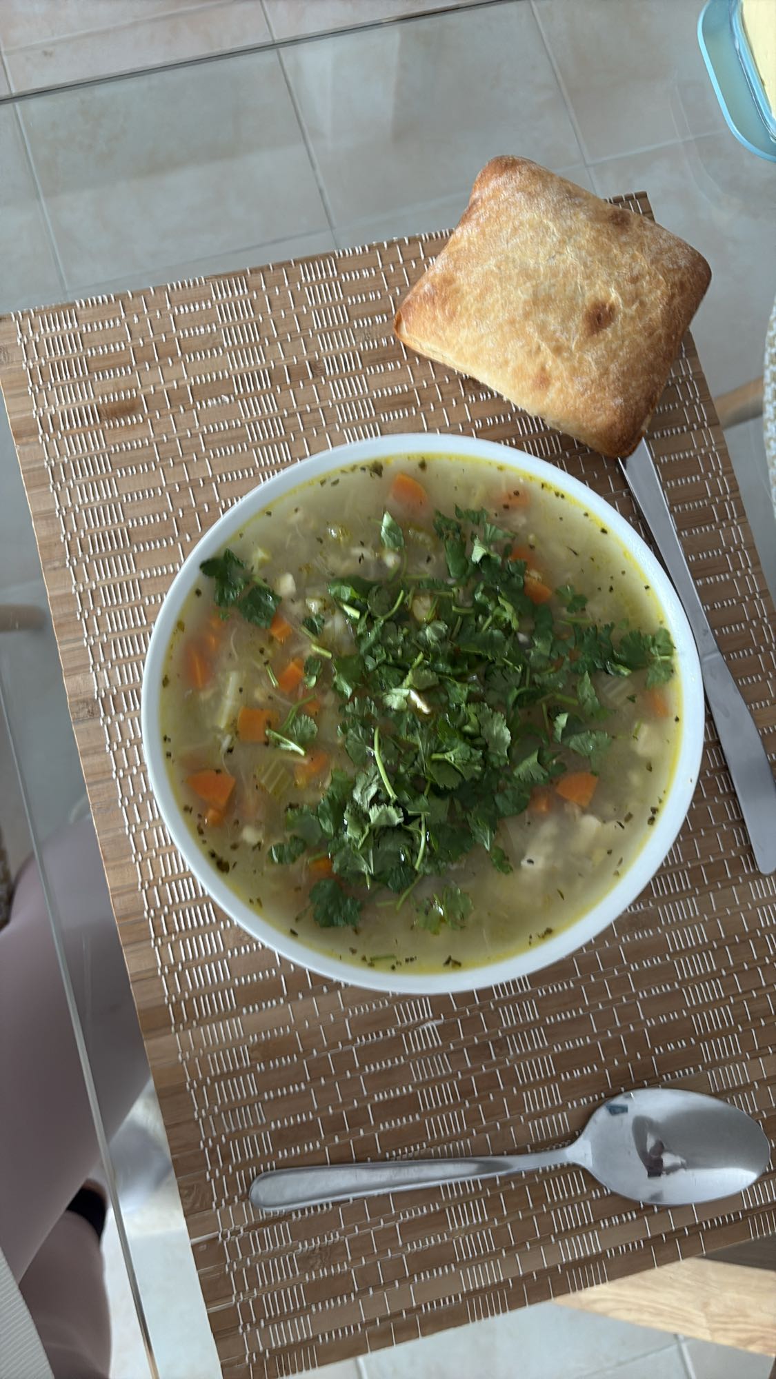 Chicken veggie soup with bread