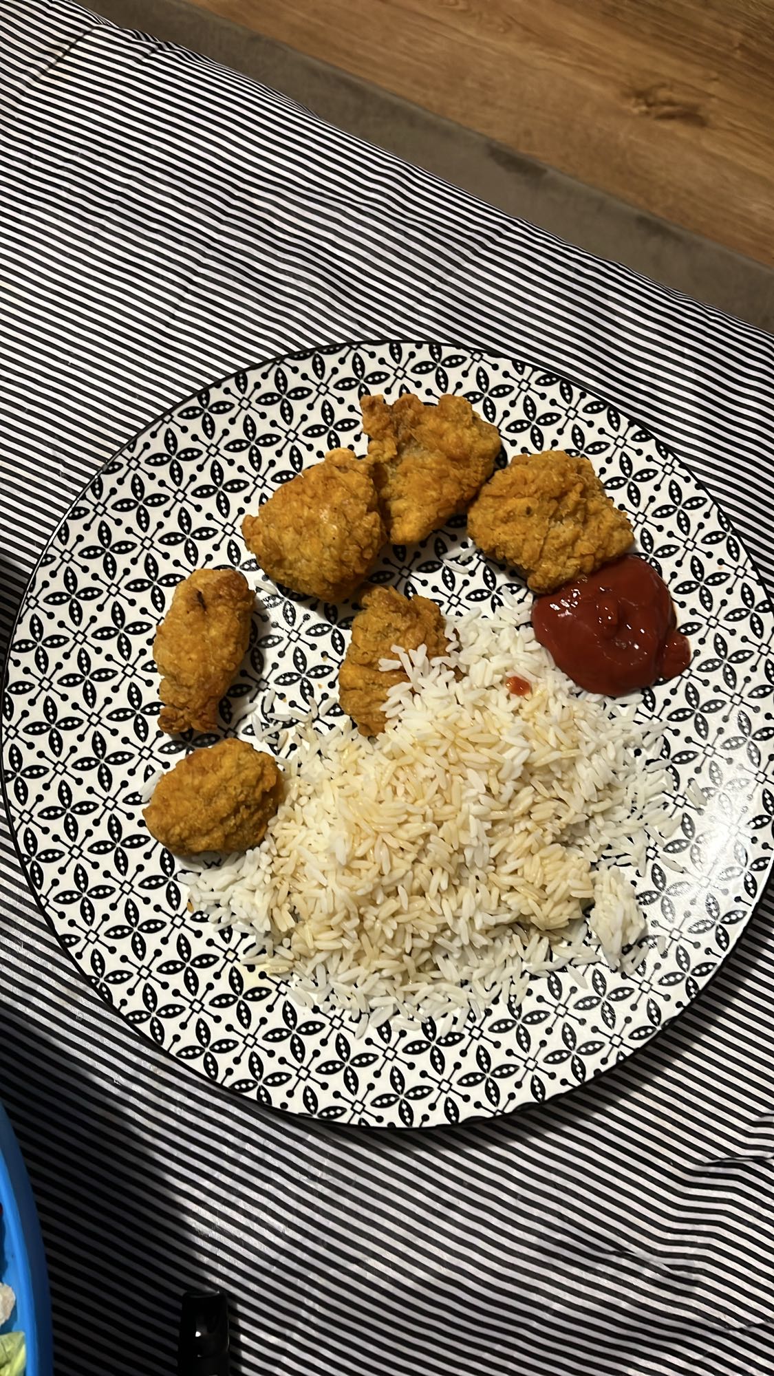 Пилешки хапки с ориз