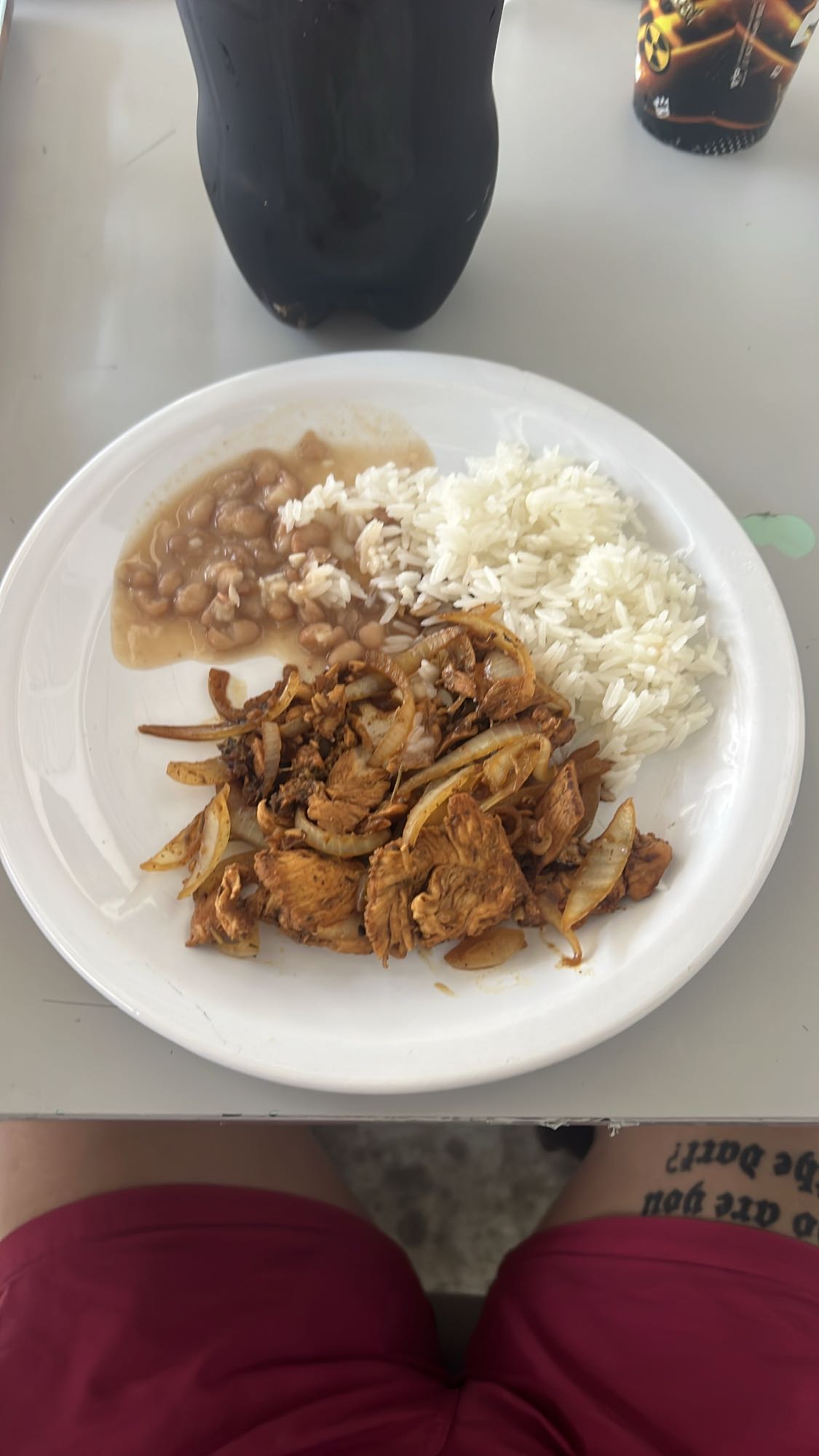 Frango, arroz e feijão